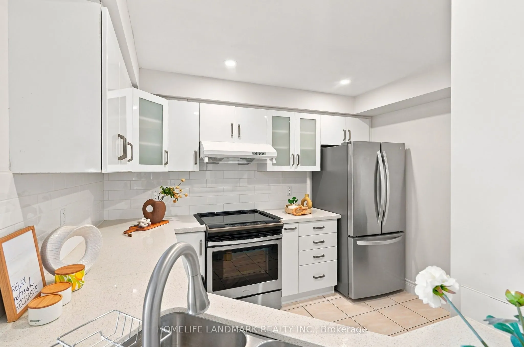 5418 Yonge Street #1606