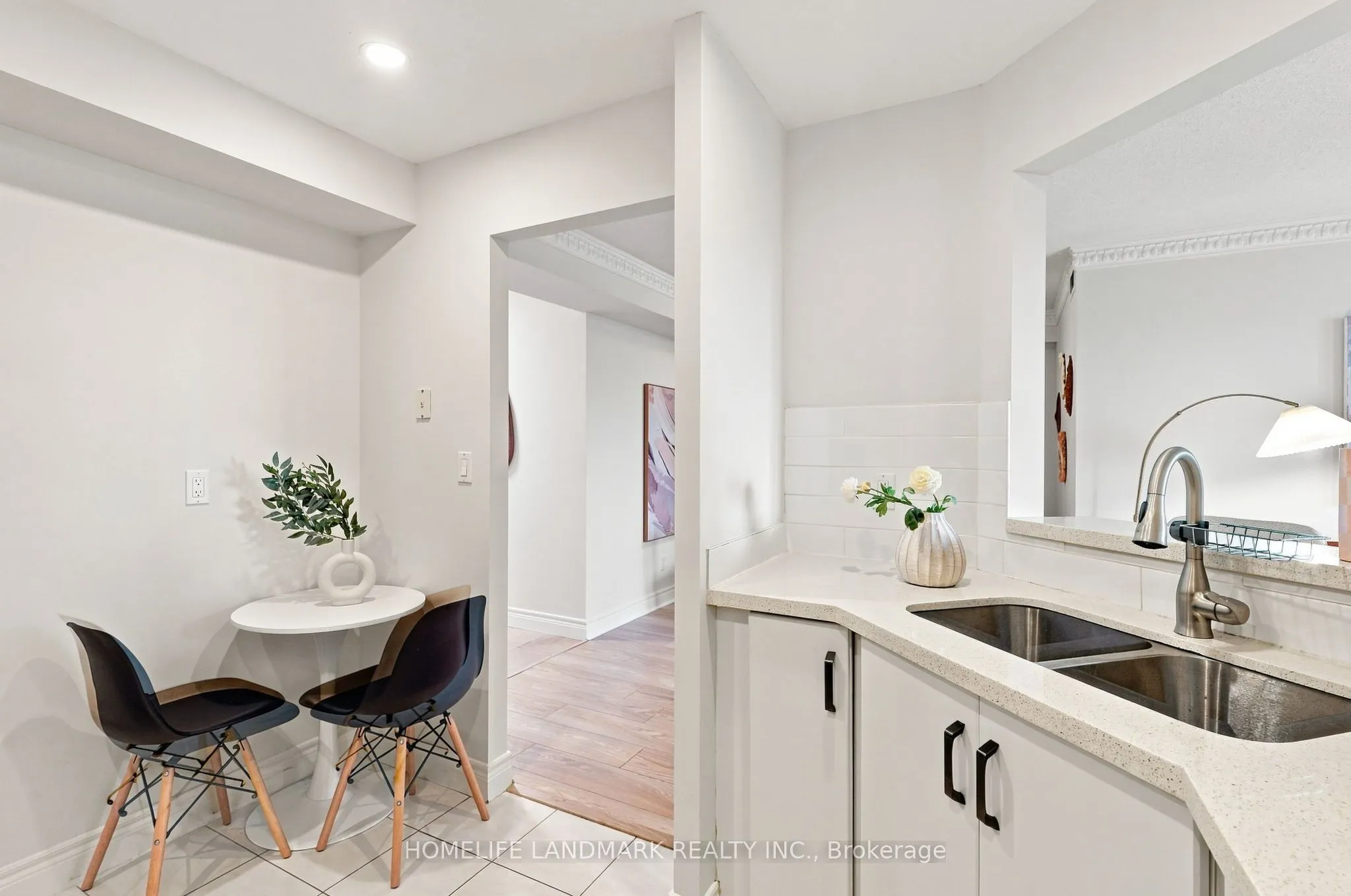 5418 Yonge Street #1606