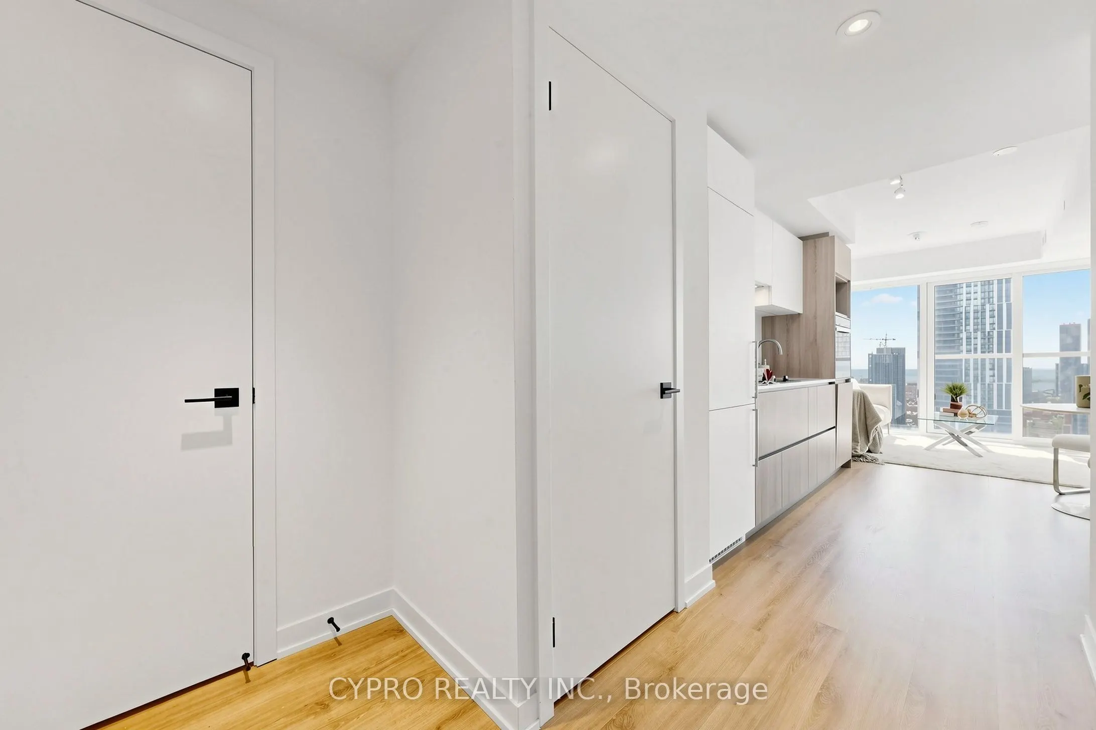 319 JARVIS Street #3802