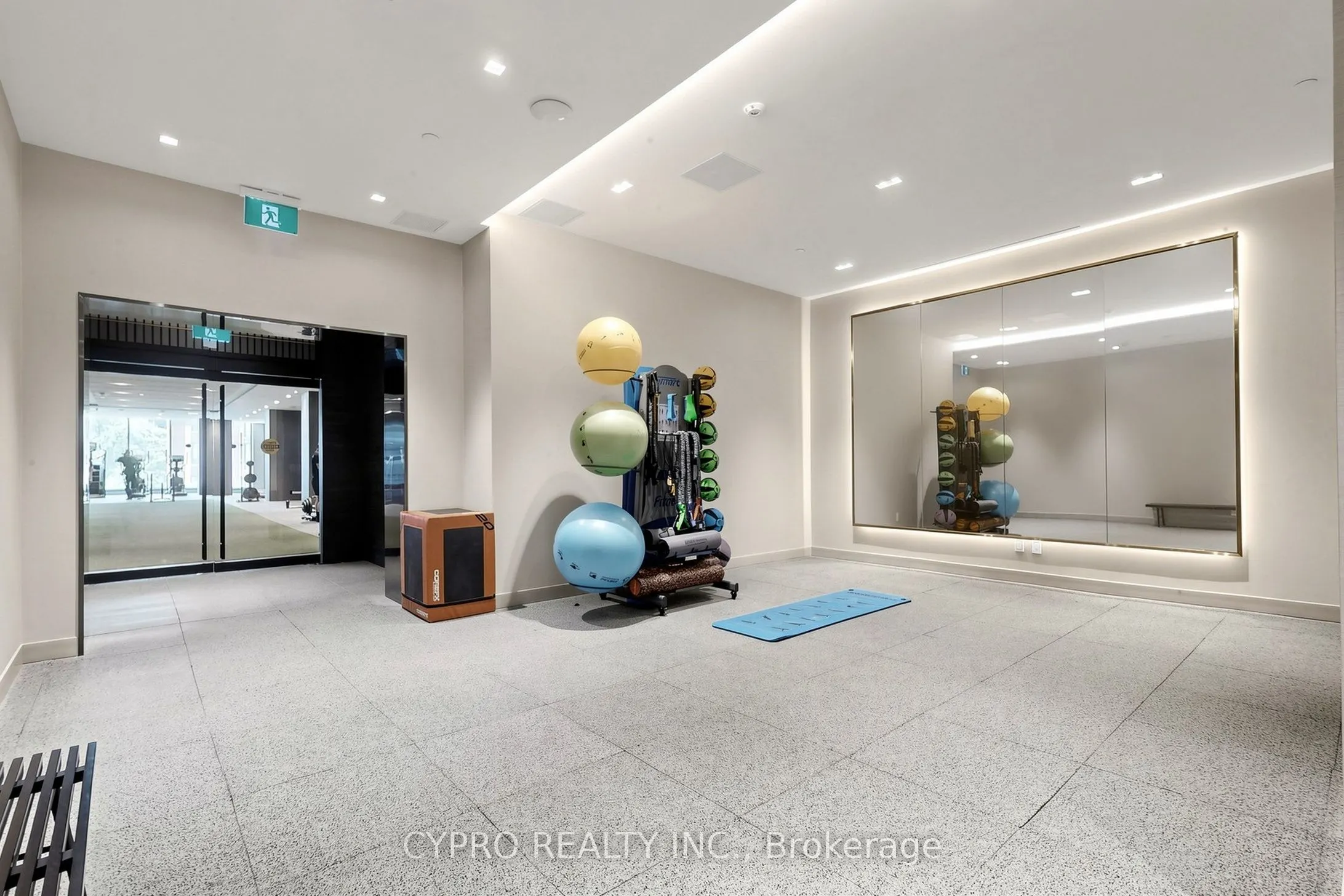 319 JARVIS Street #3802