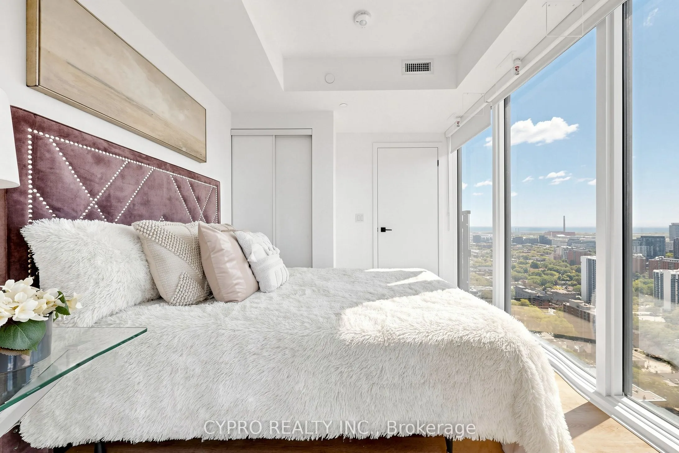 319 JARVIS Street #3802