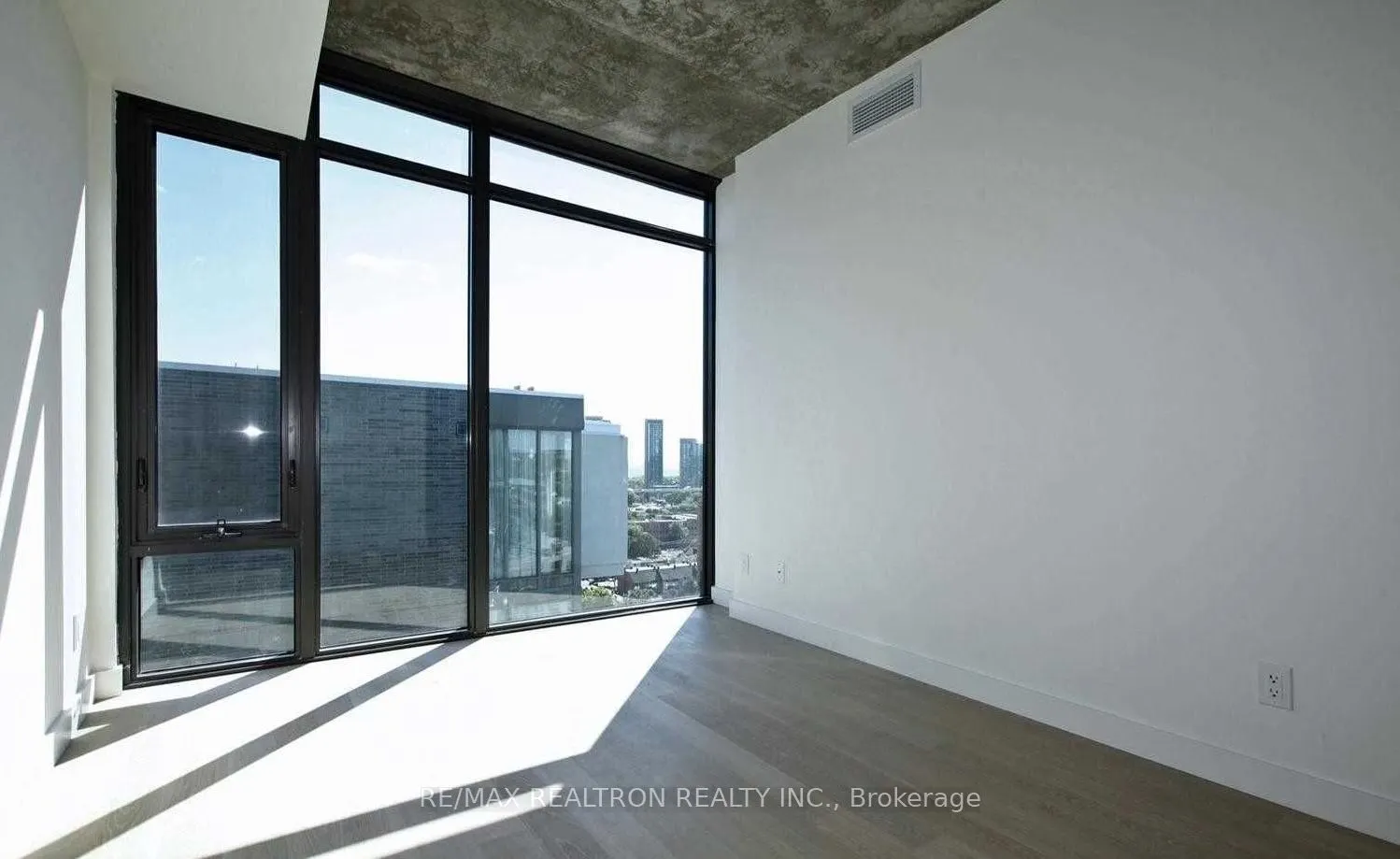 111 Bathurst Street #1602