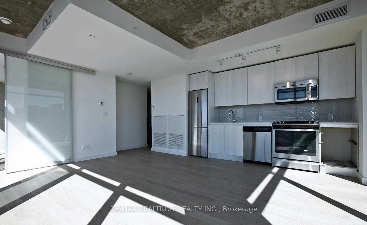 111 Bathurst Street #1602