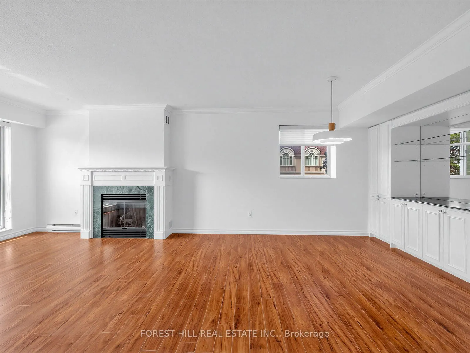 1818 Bayview Avenue #302