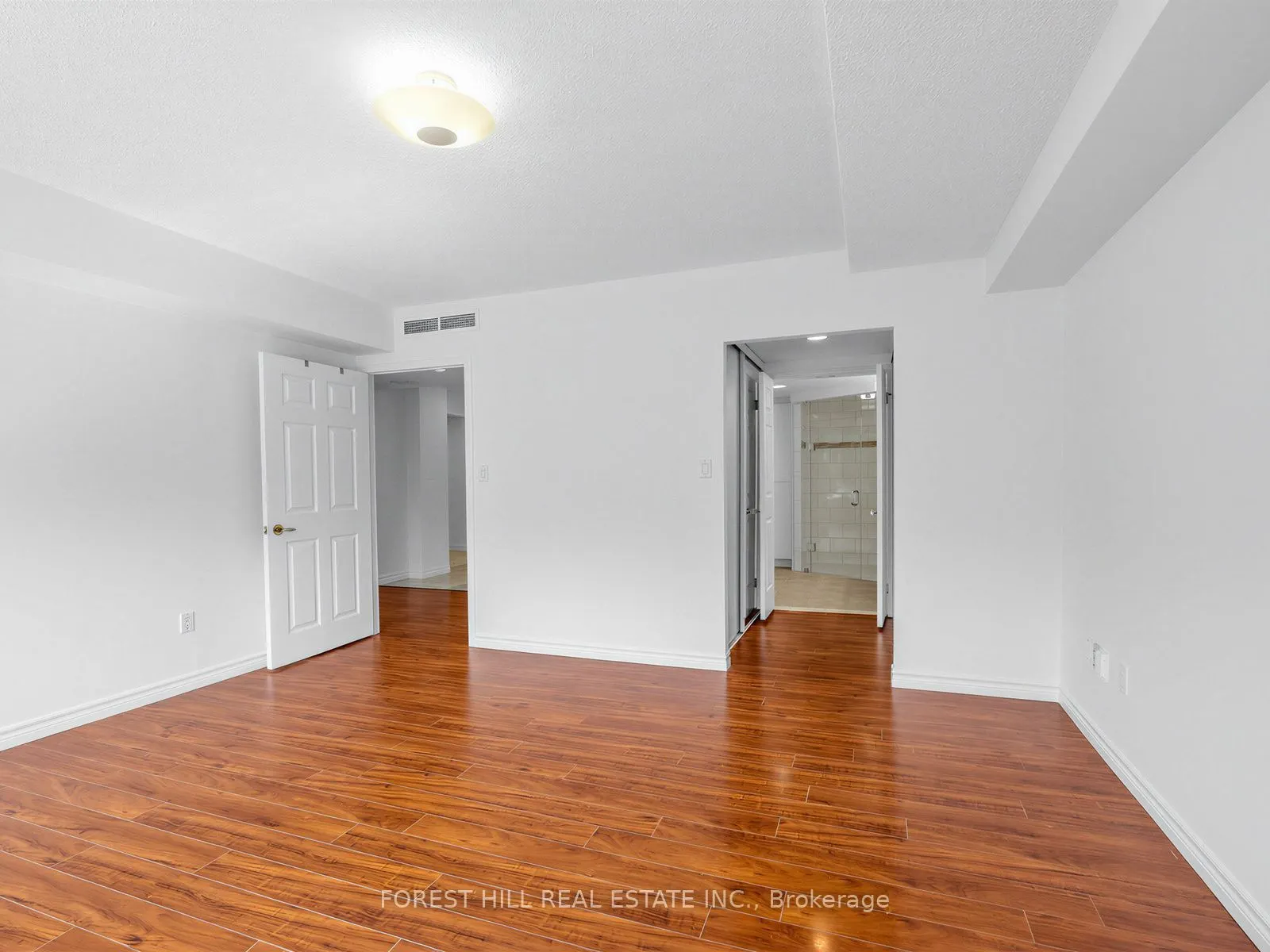 1818 Bayview Avenue #302