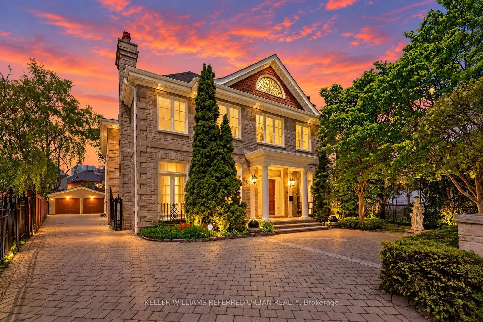 44 Cotswold Crescent