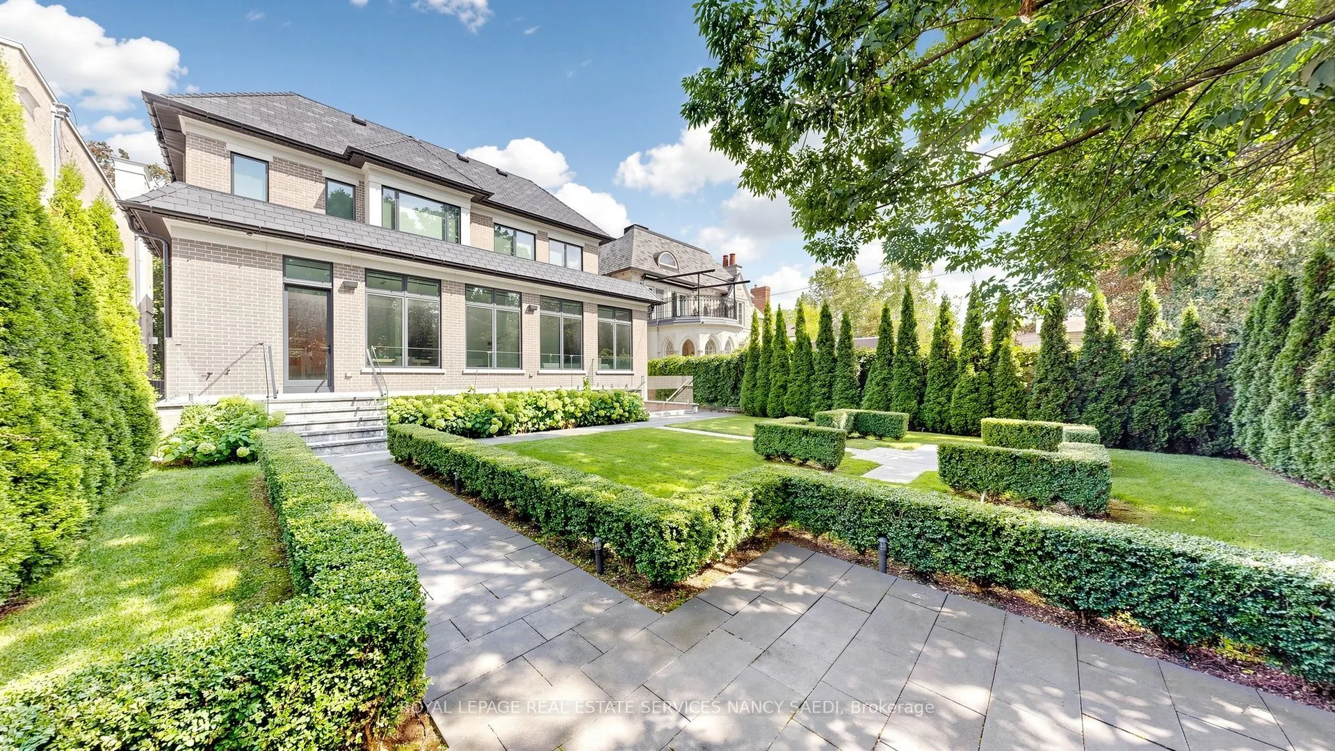 474 Russell Hill Road