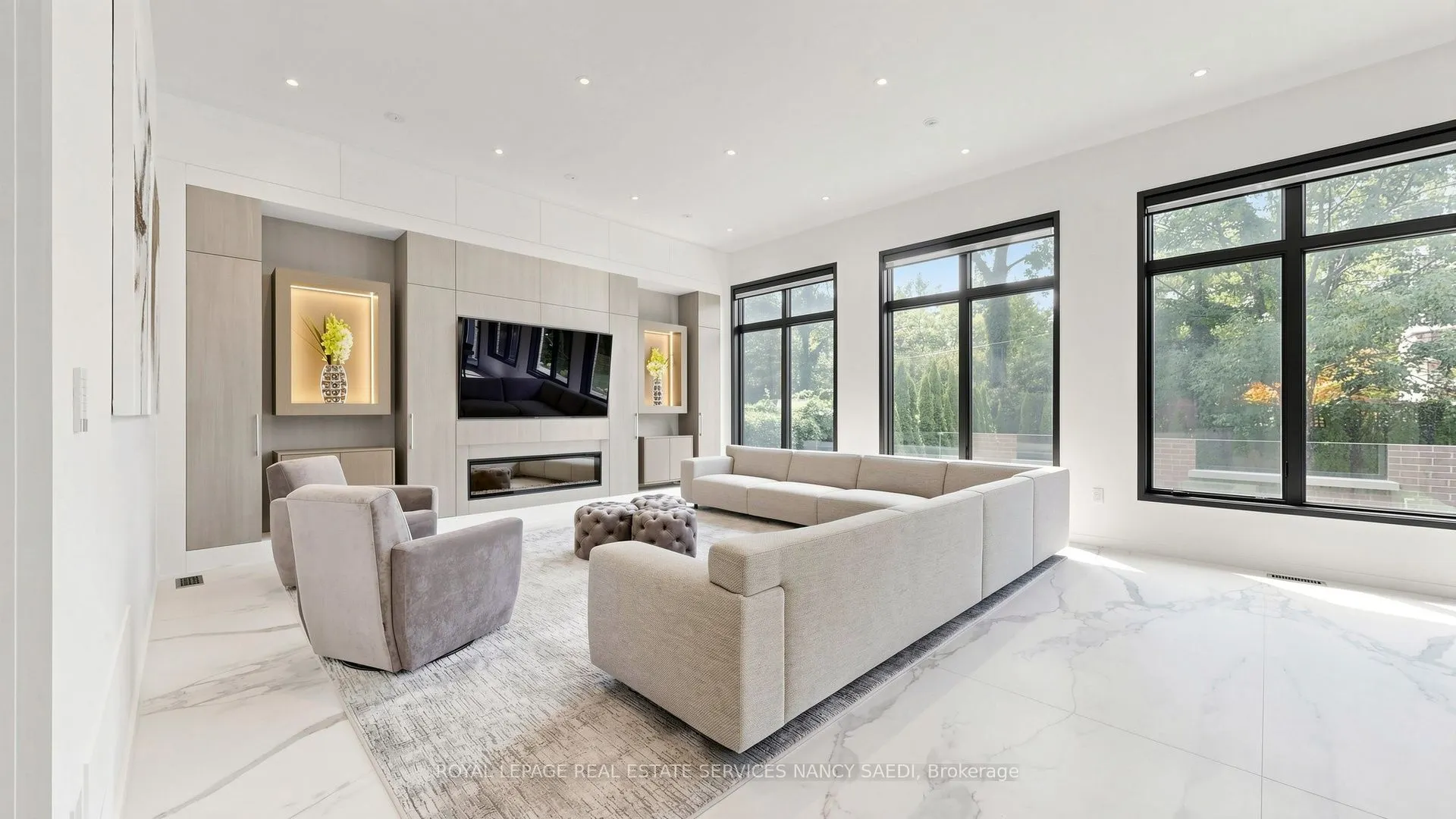 474 Russell Hill Road