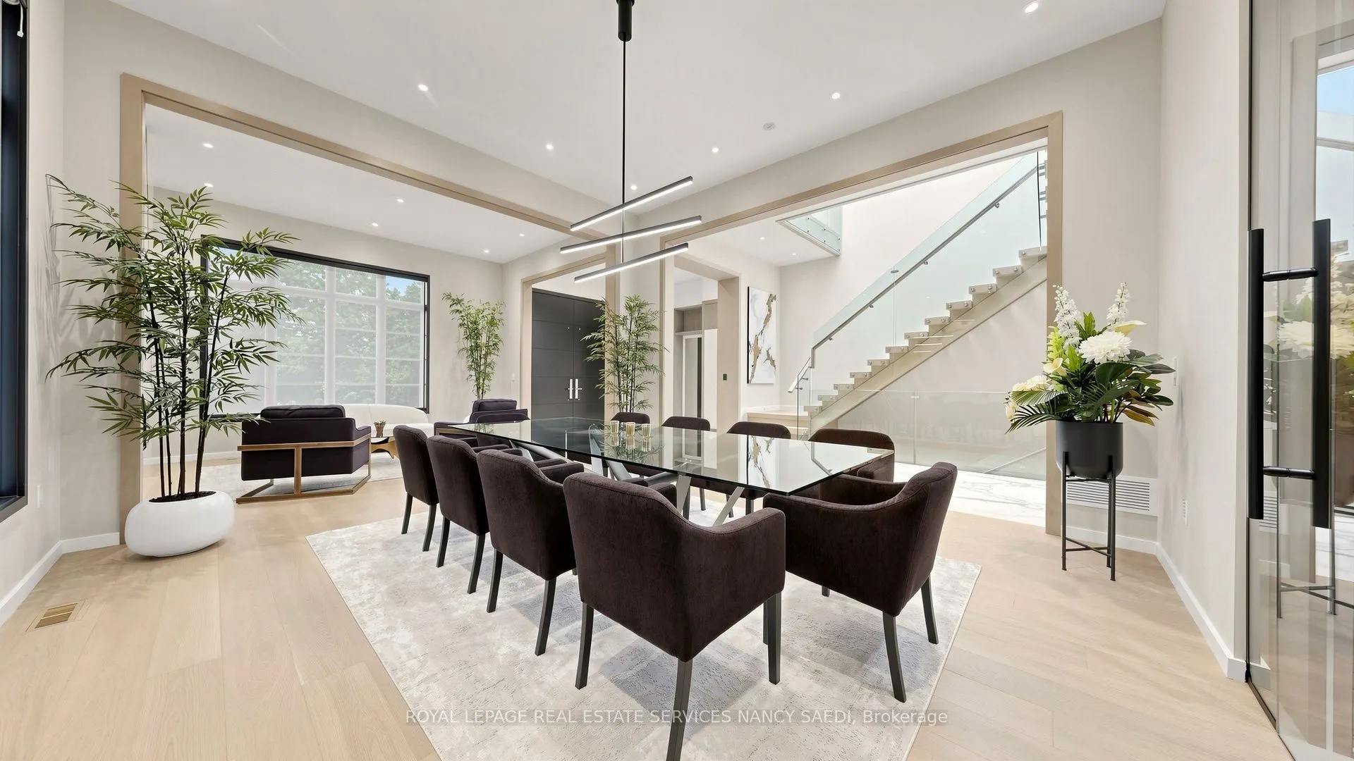474 Russell Hill Road