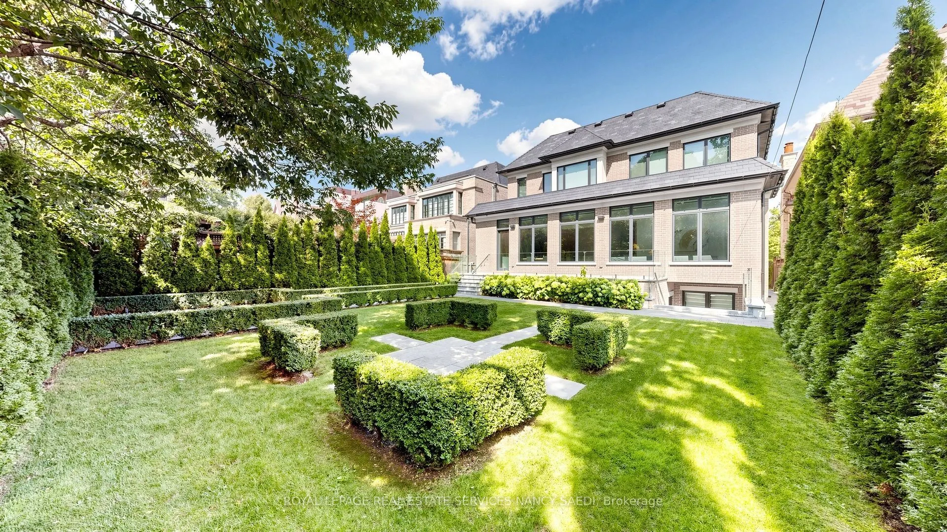 474 Russell Hill Road