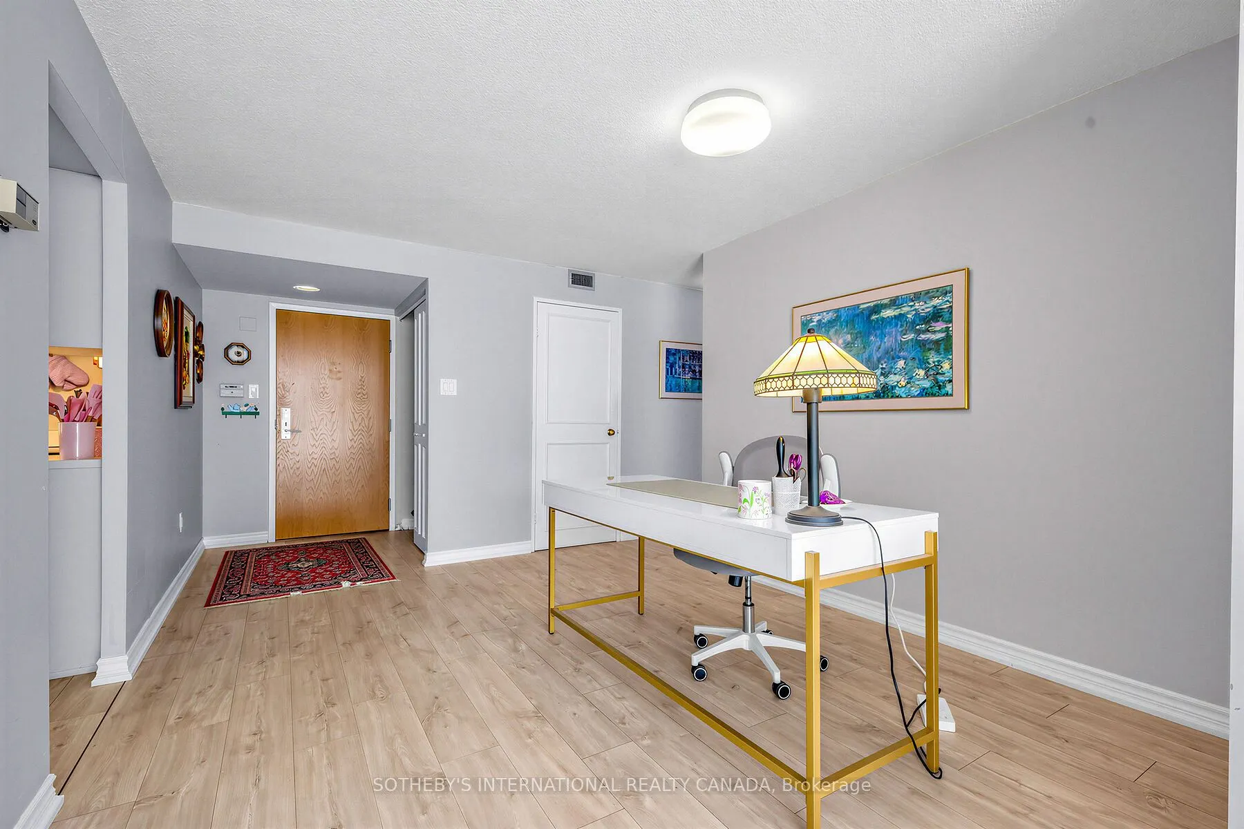 35 Church Street #202