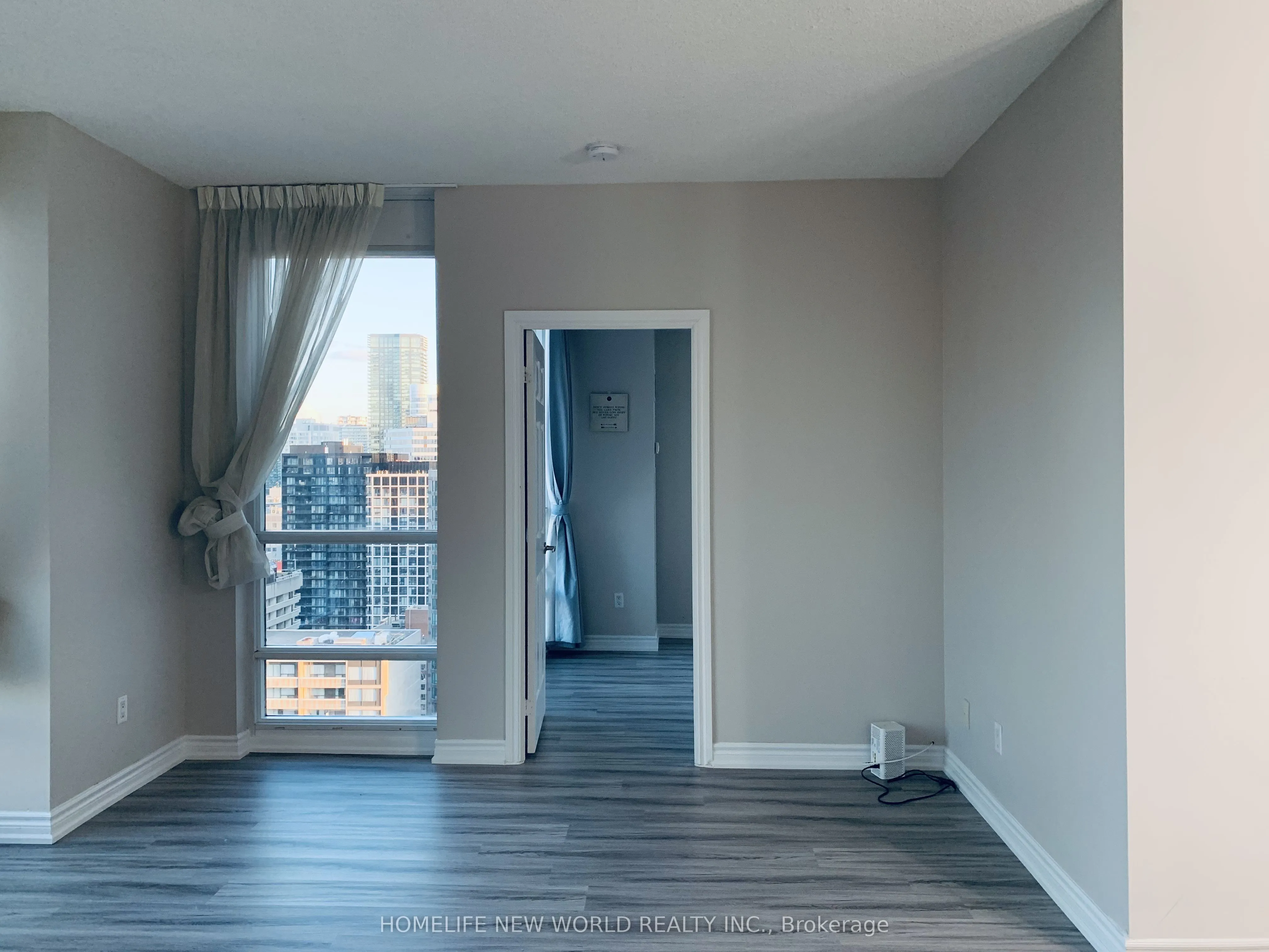 761 Bay Street #3305