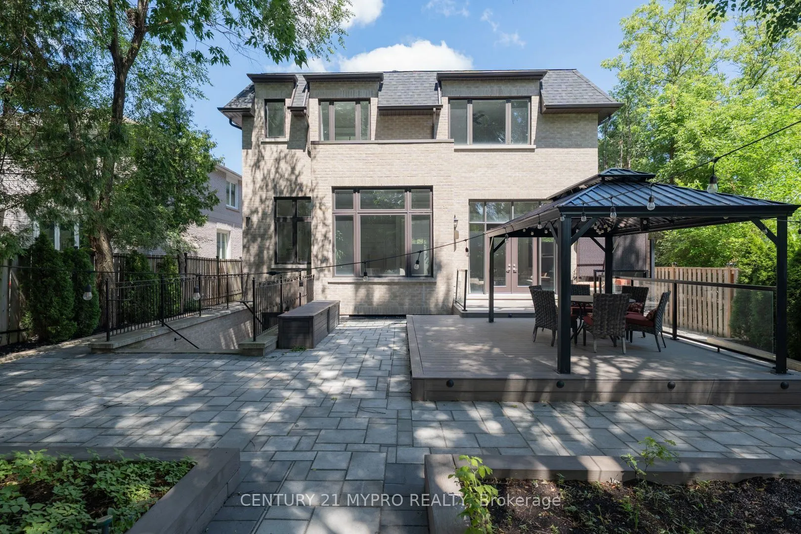5 Glenelia Avenue