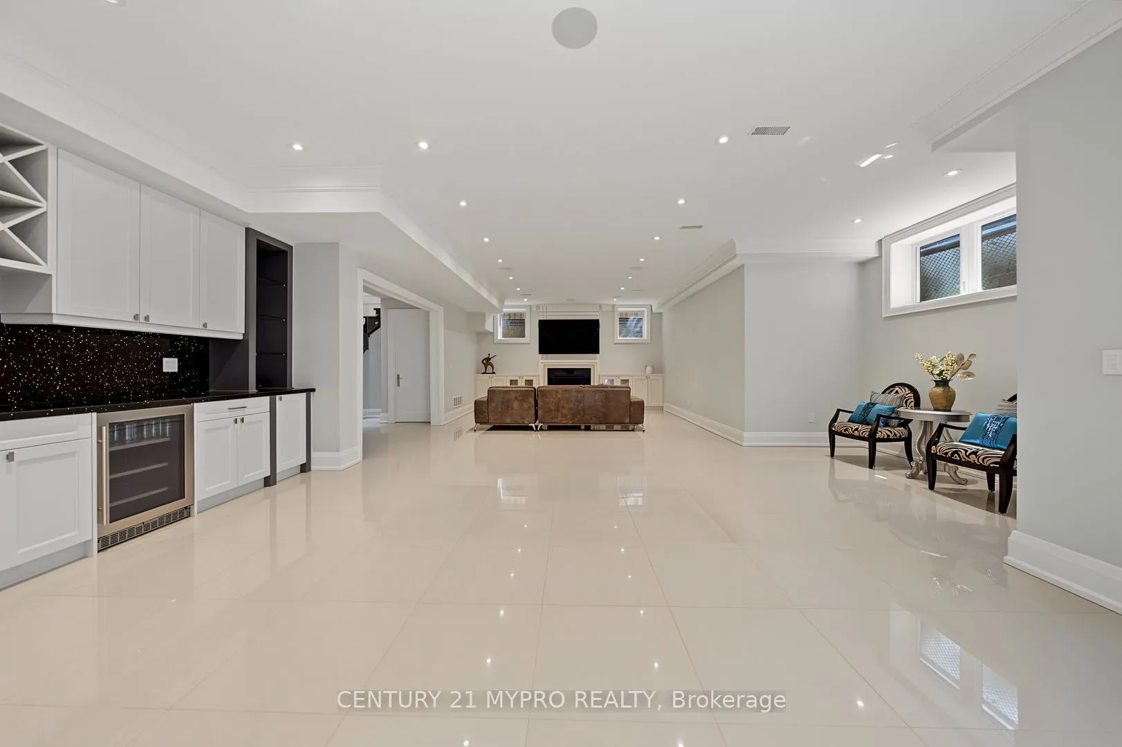 5 Glenelia Avenue