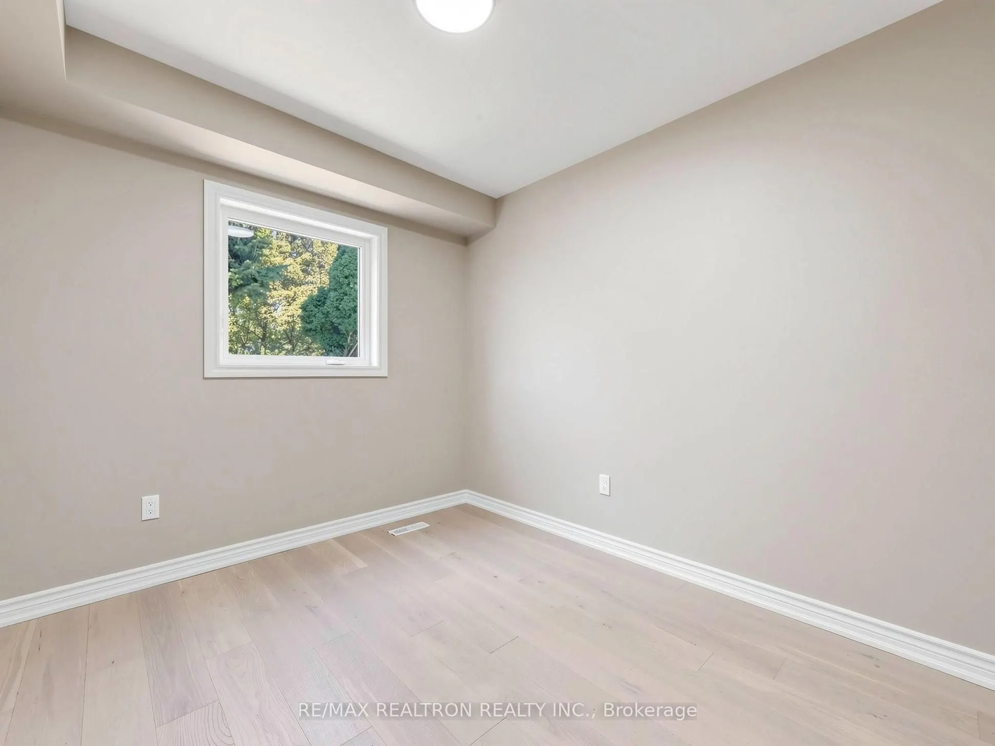 20 Harnworth Drive