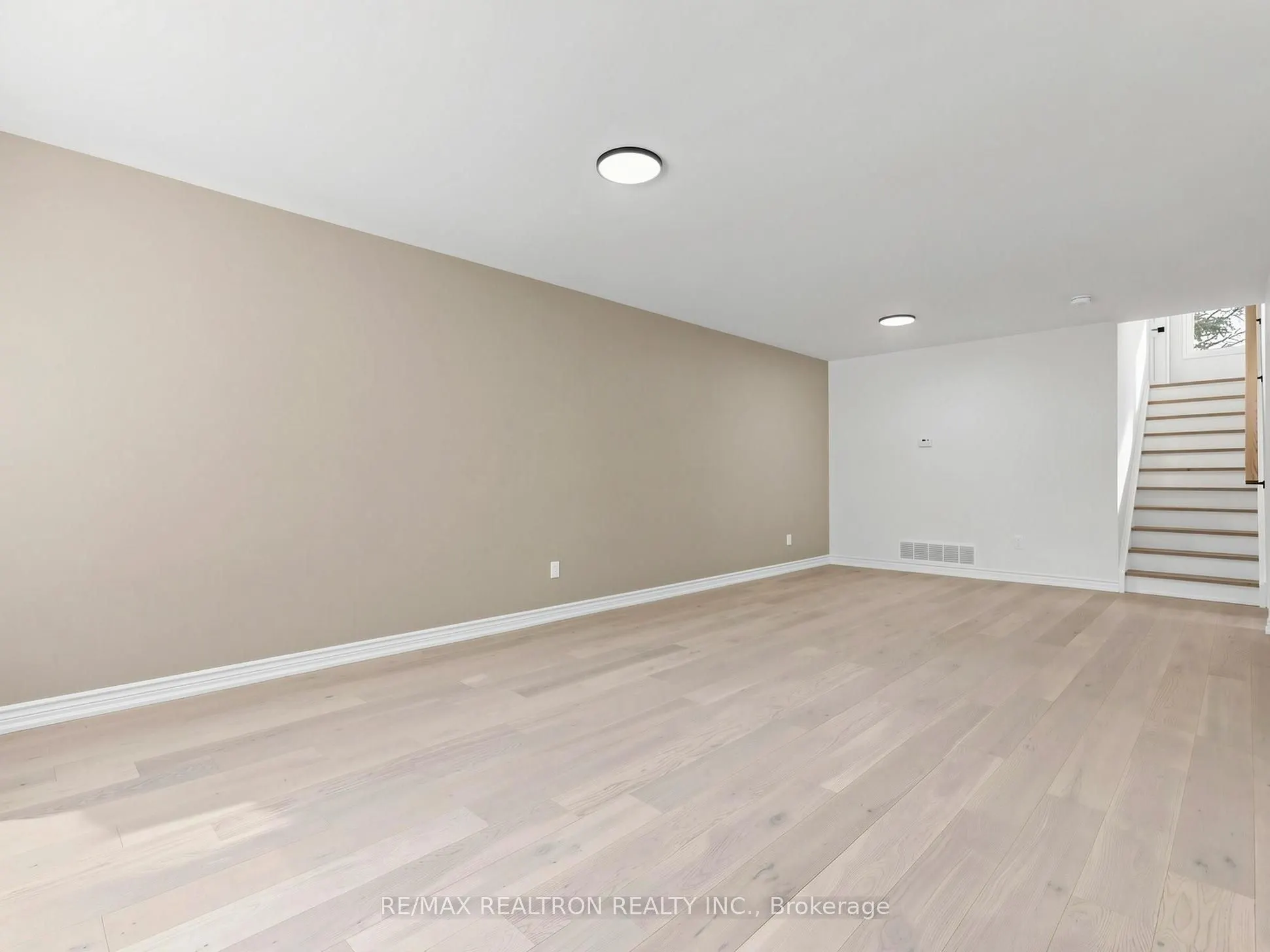 20 Harnworth Drive
