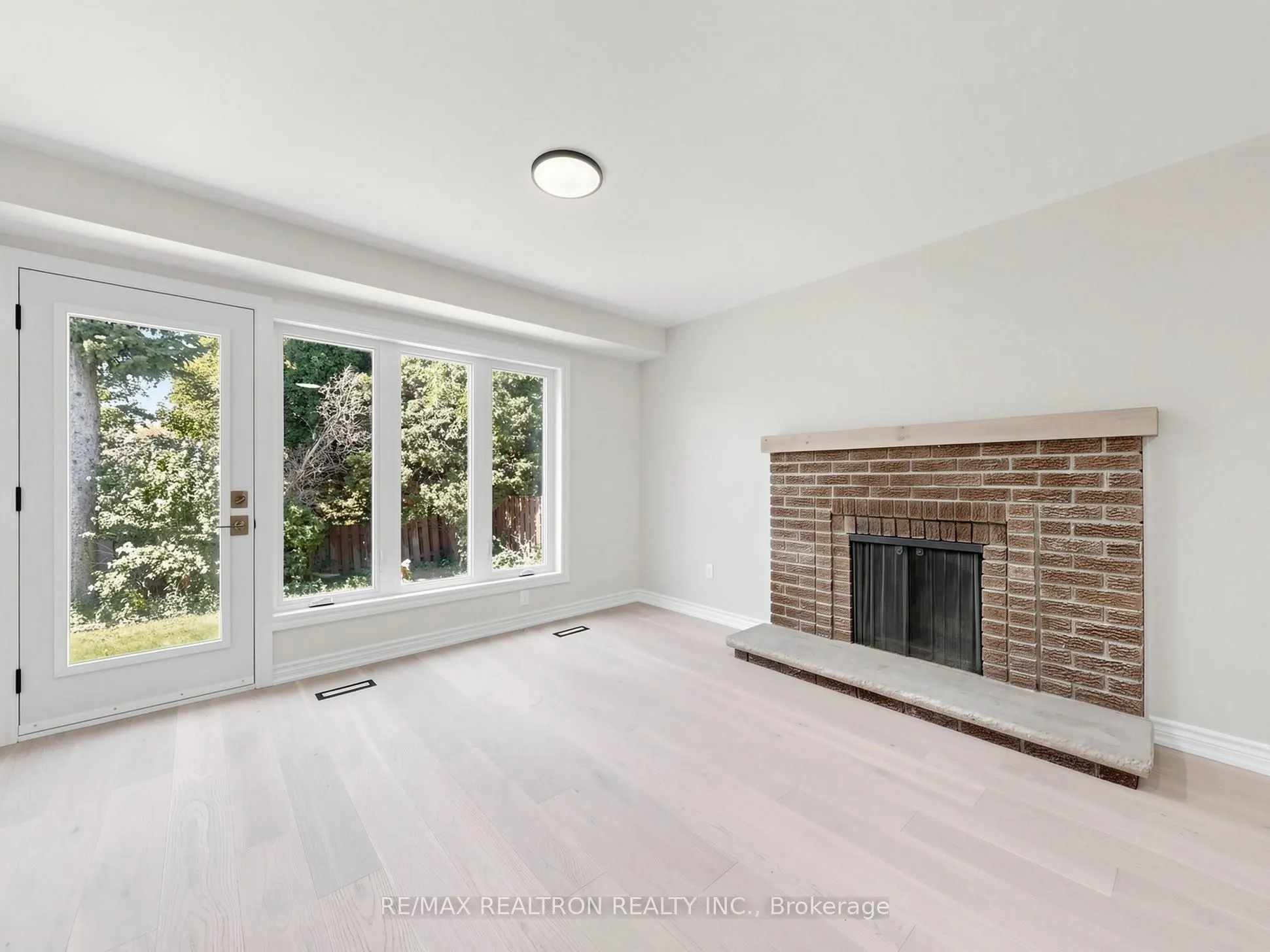 20 Harnworth Drive