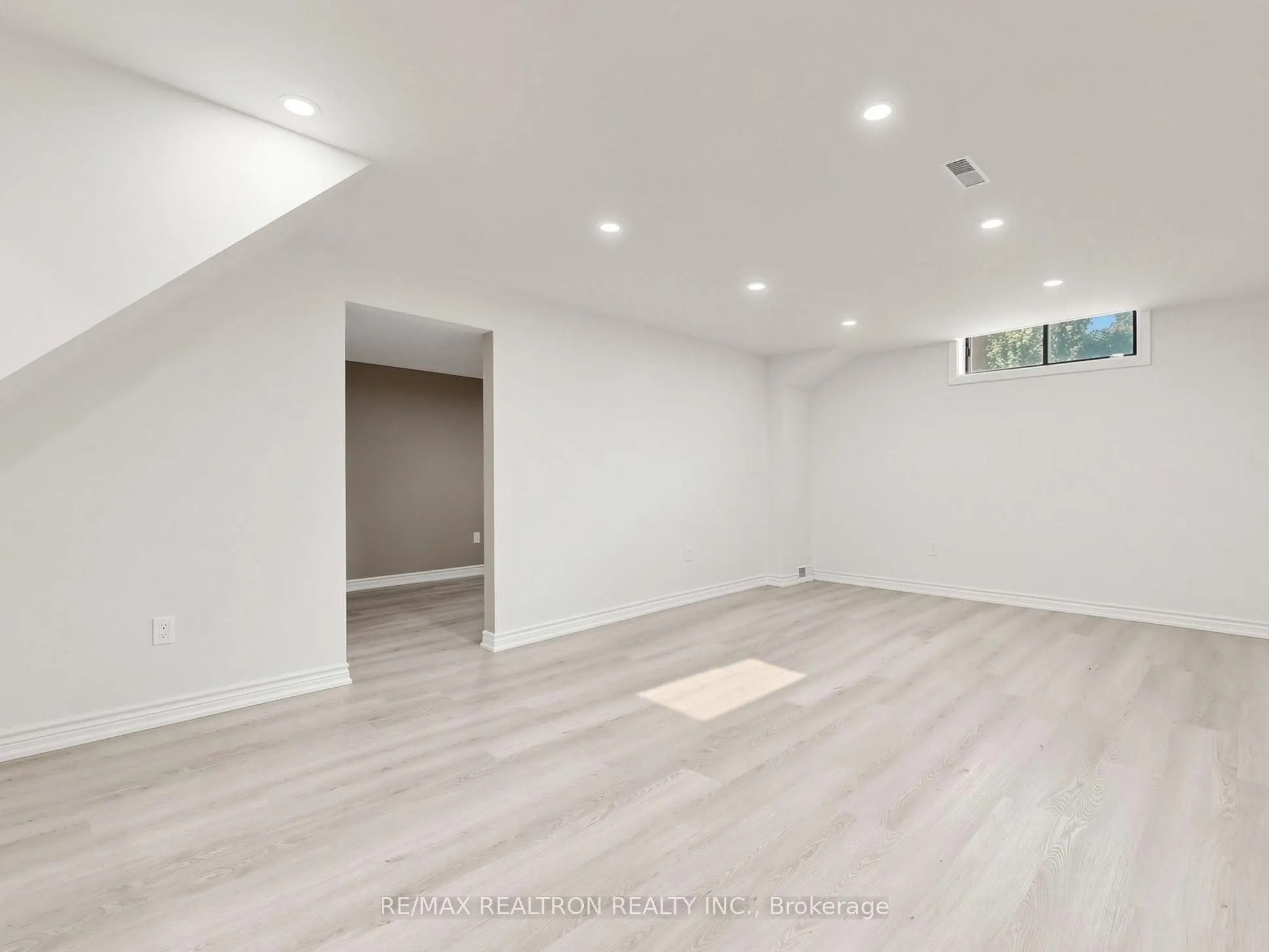20 Harnworth Drive