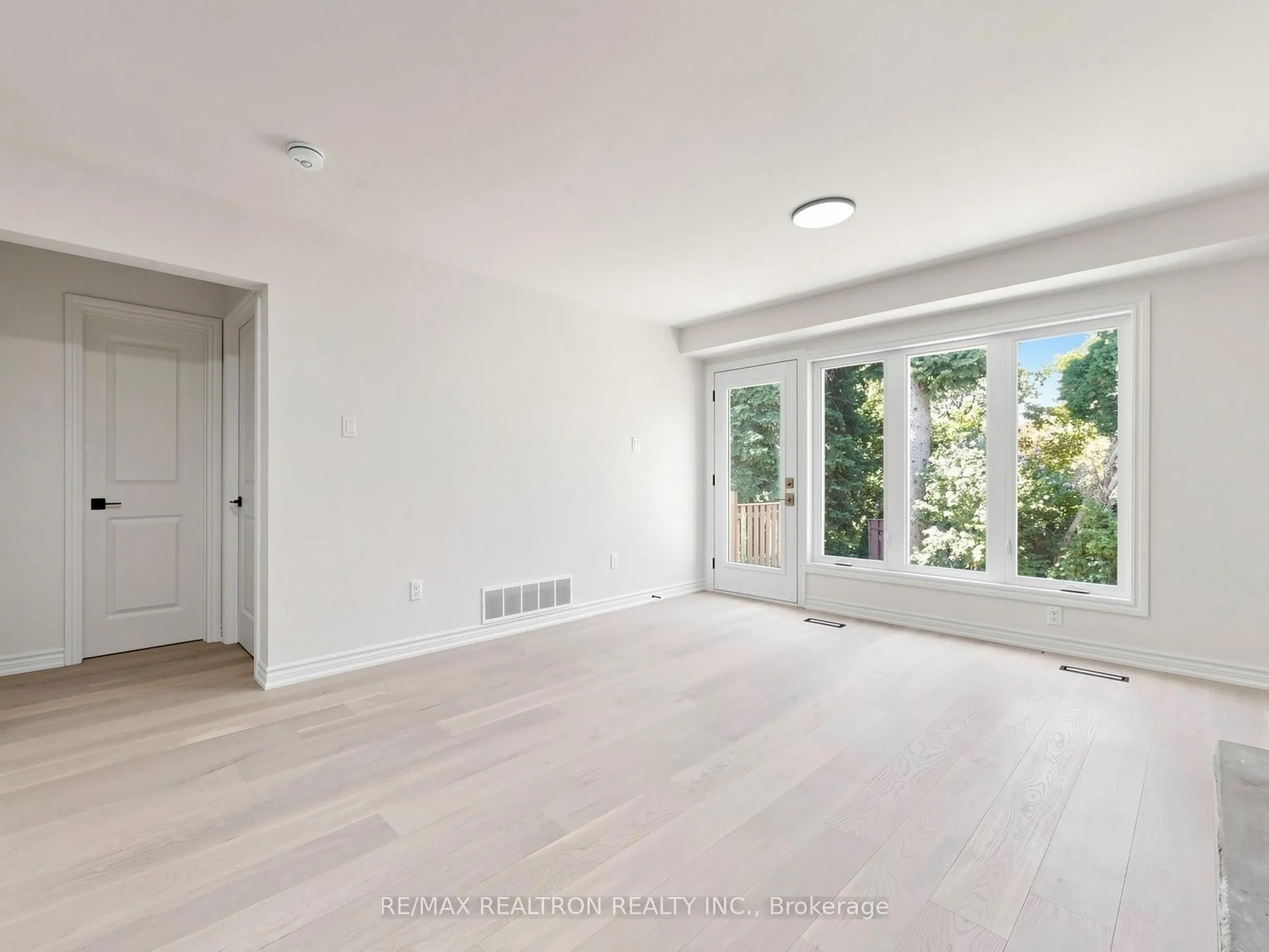 20 Harnworth Drive