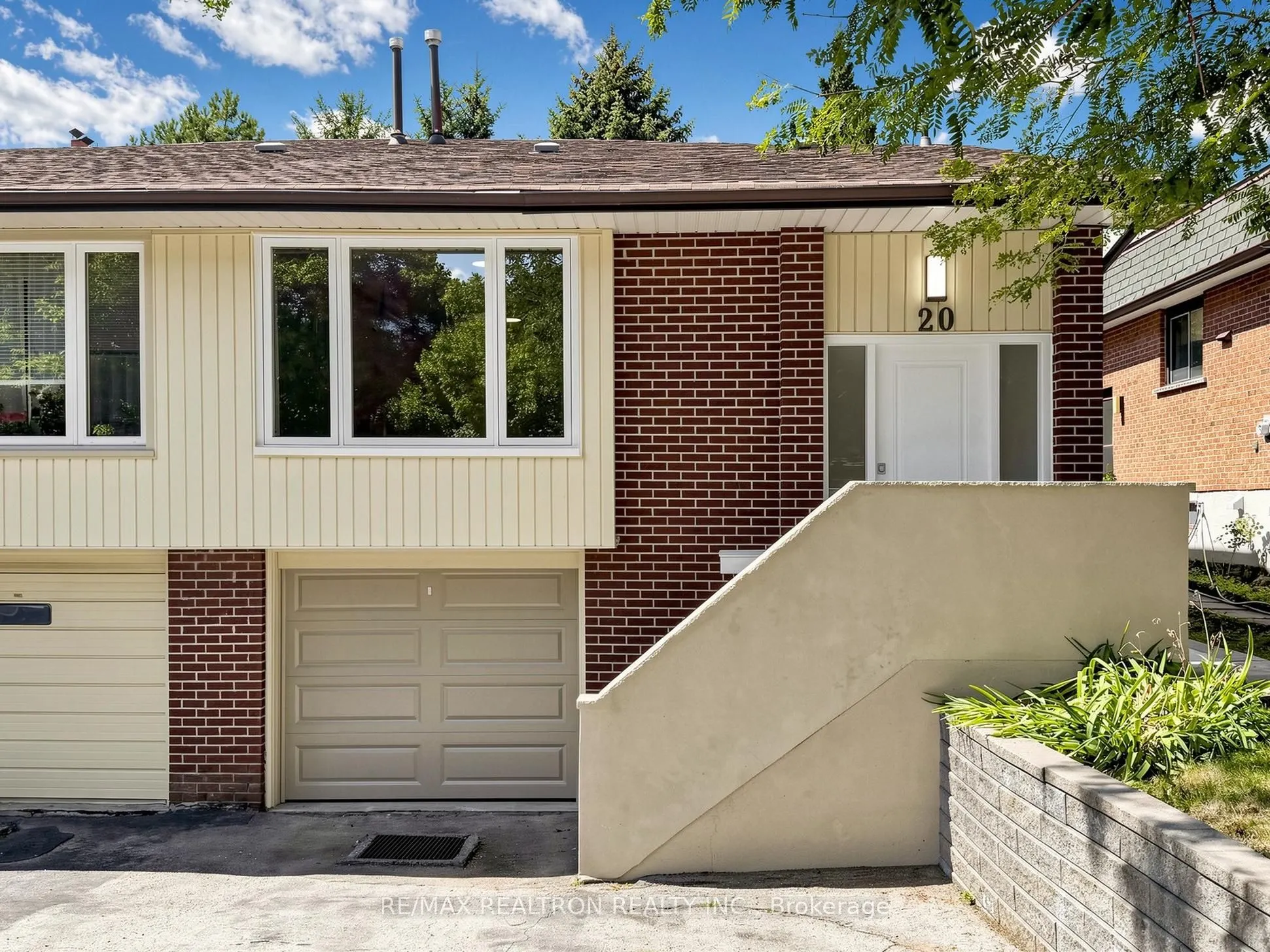 20 Harnworth Drive