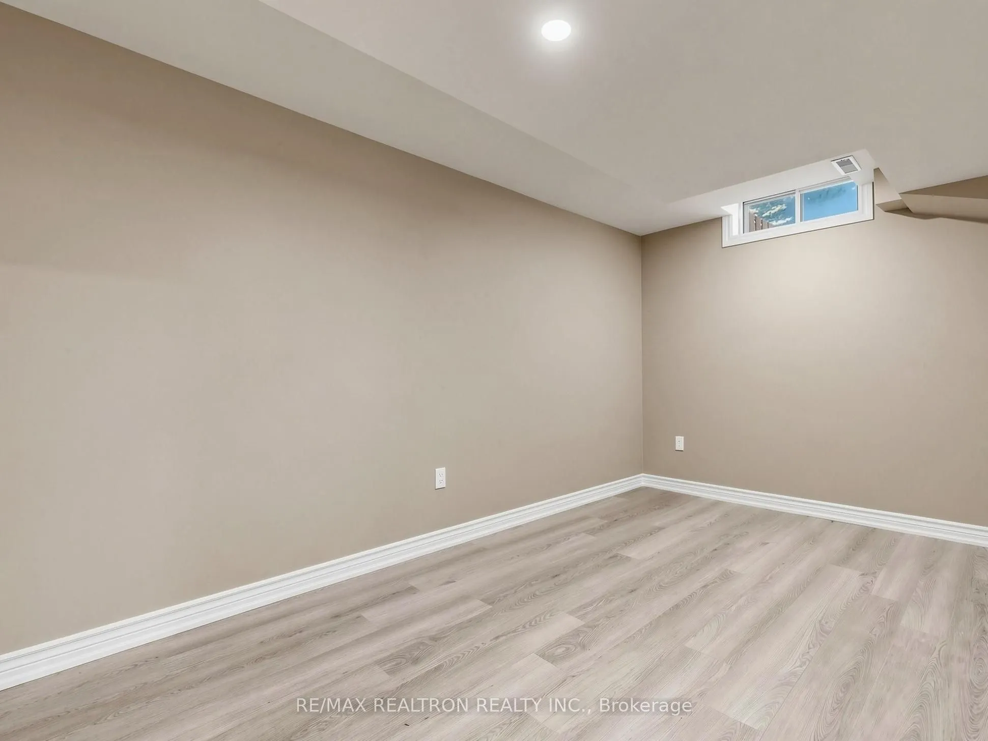 20 Harnworth Drive