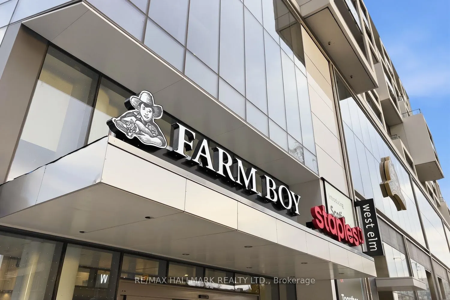 43 Eglinton Avenue E #310