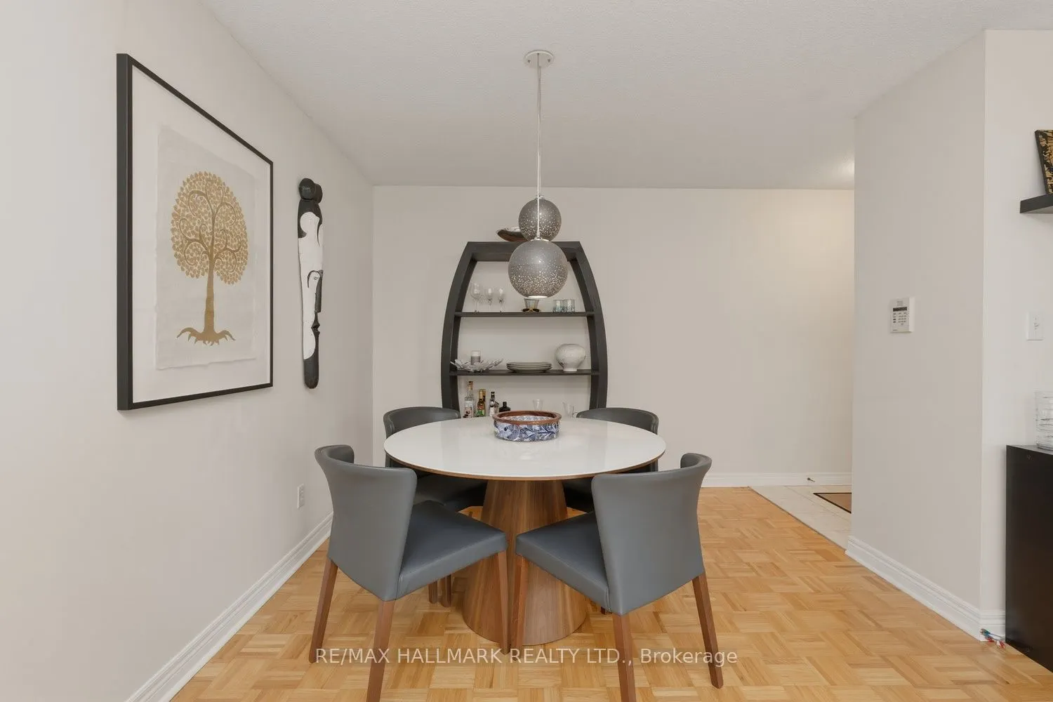 43 Eglinton Avenue E #310