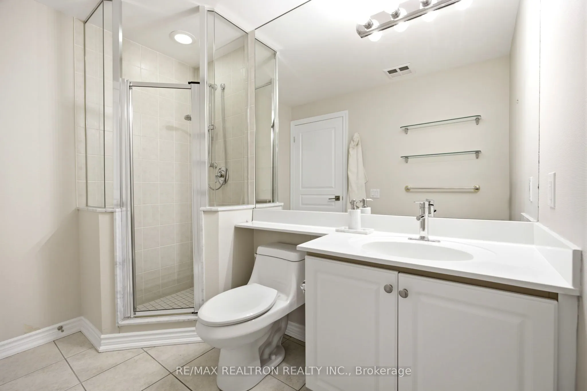1 Glen Park Avenue #304