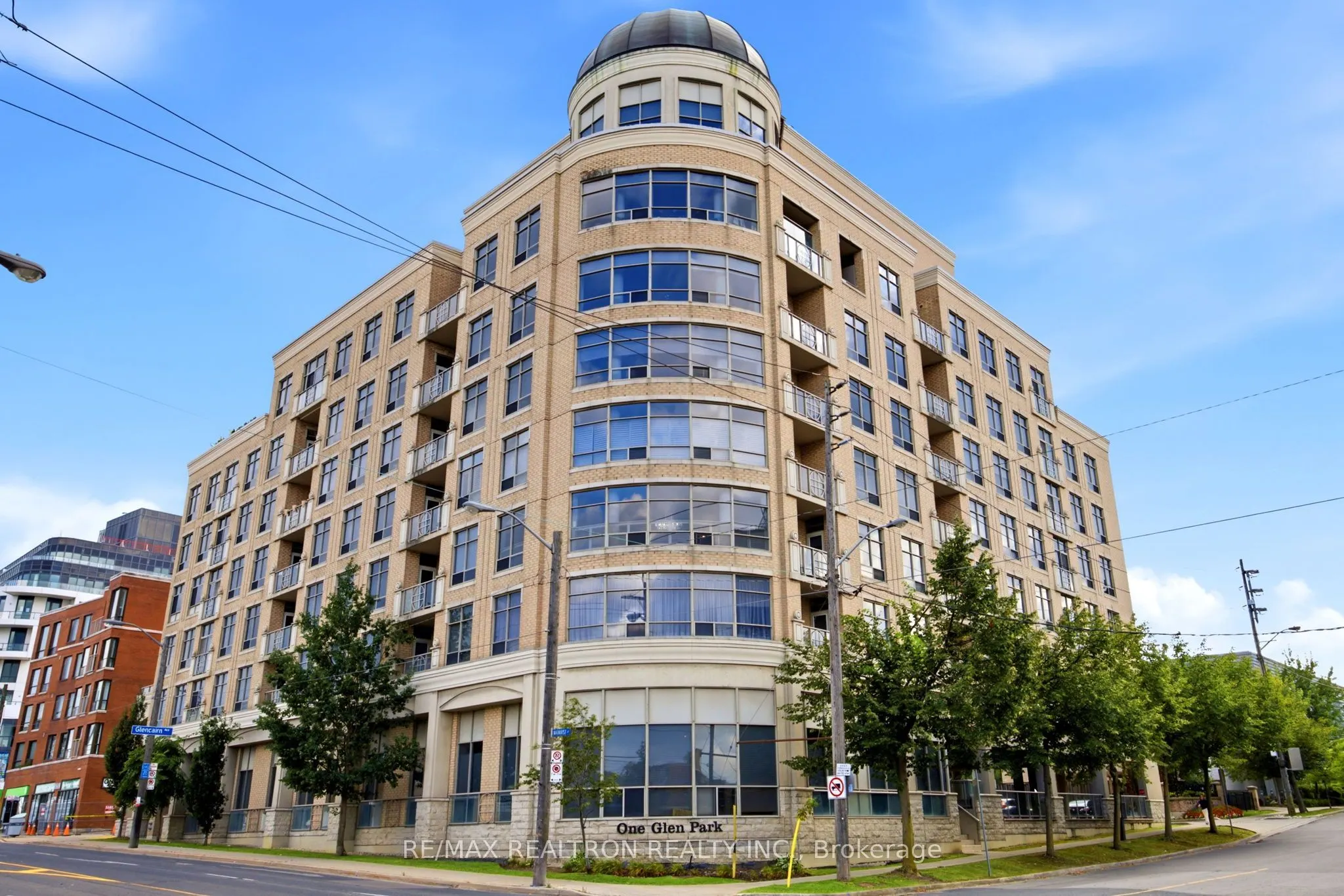 1 Glen Park Avenue #304