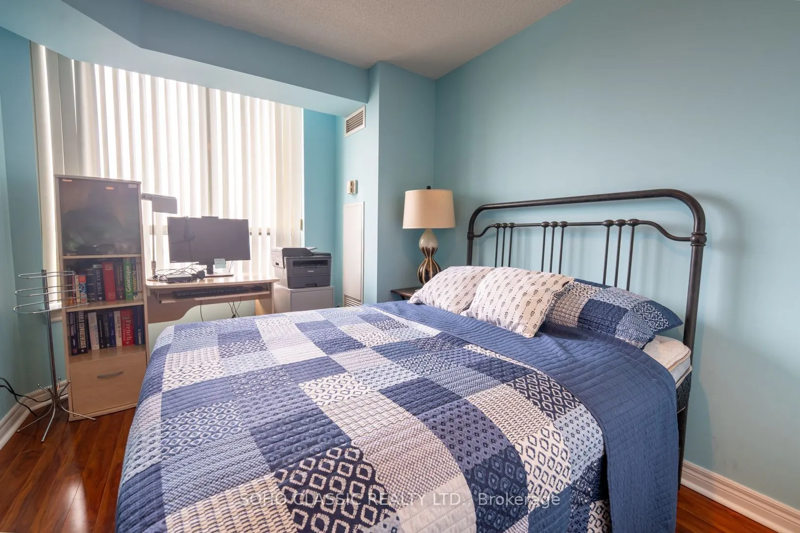 1700 Eglinton Avenue E #809