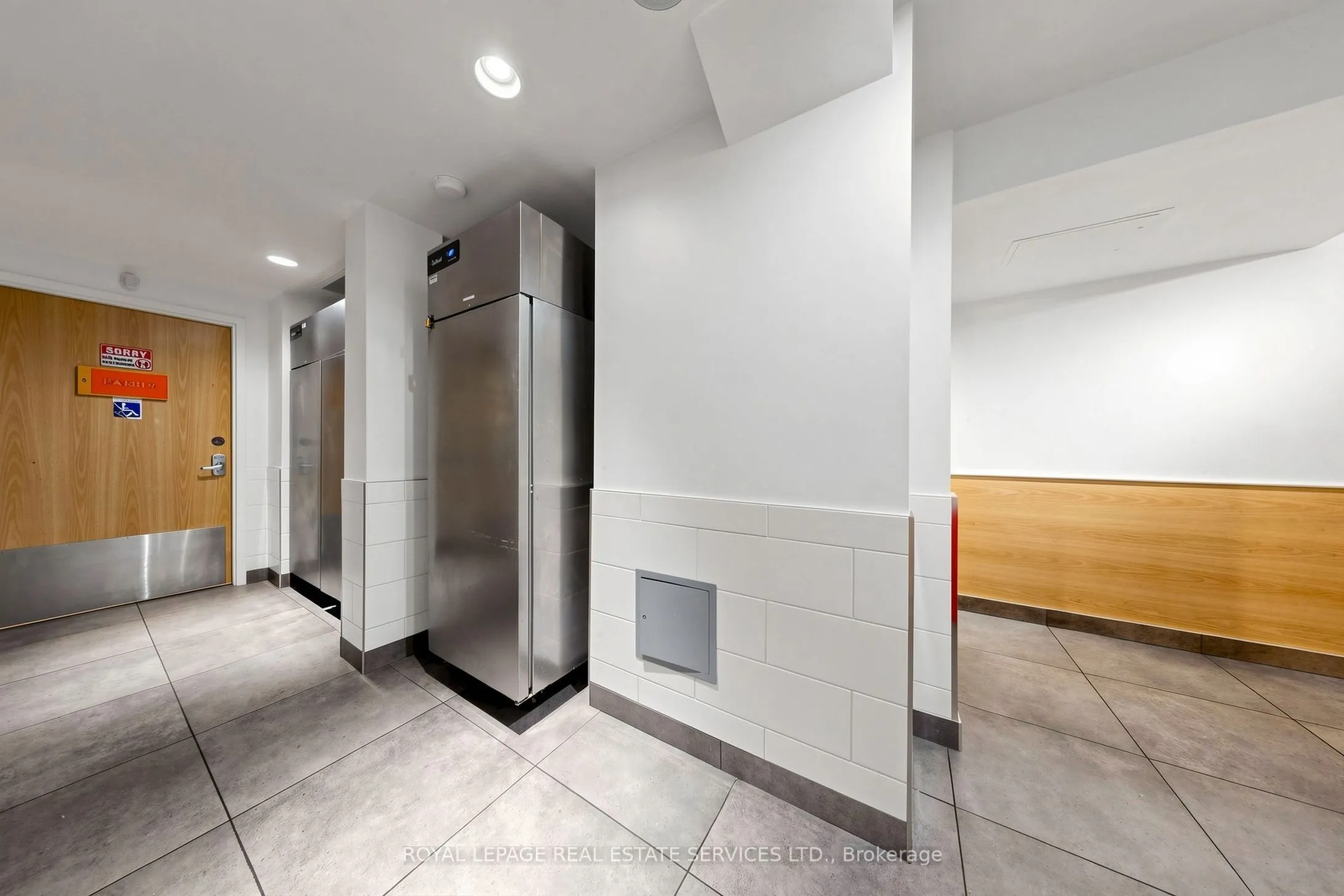 500 Bloor Street W