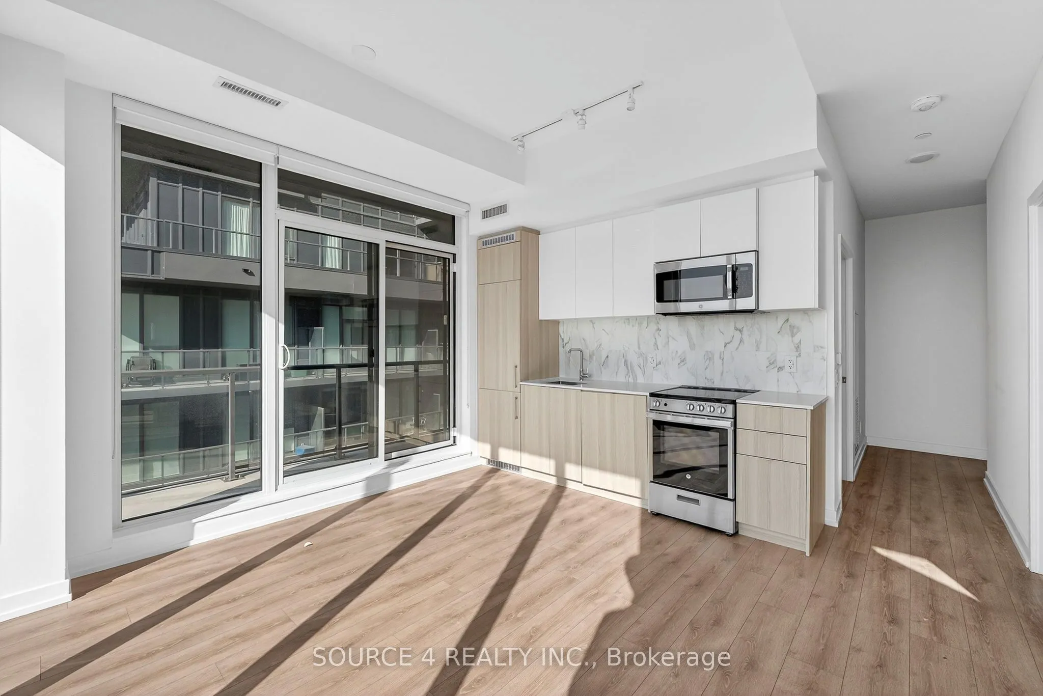 500 Dupont Street #717