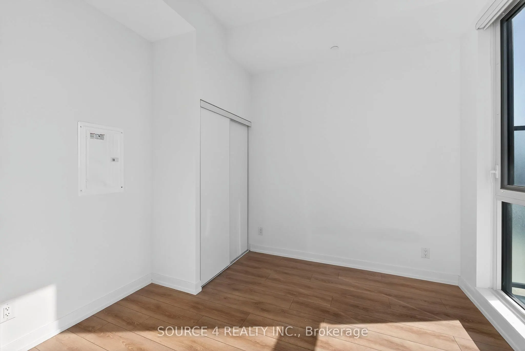 500 Dupont Street #717
