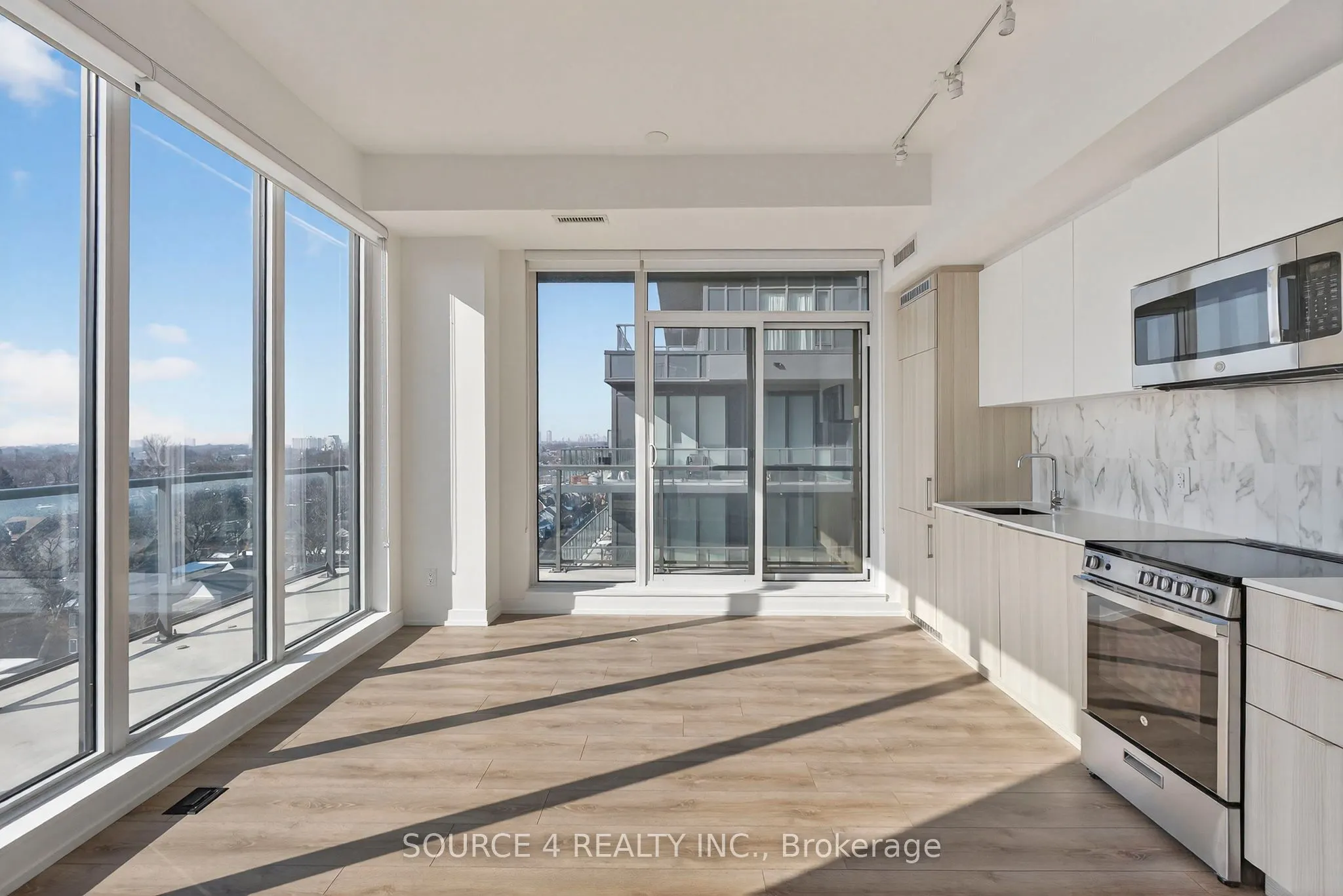 500 Dupont Street #717