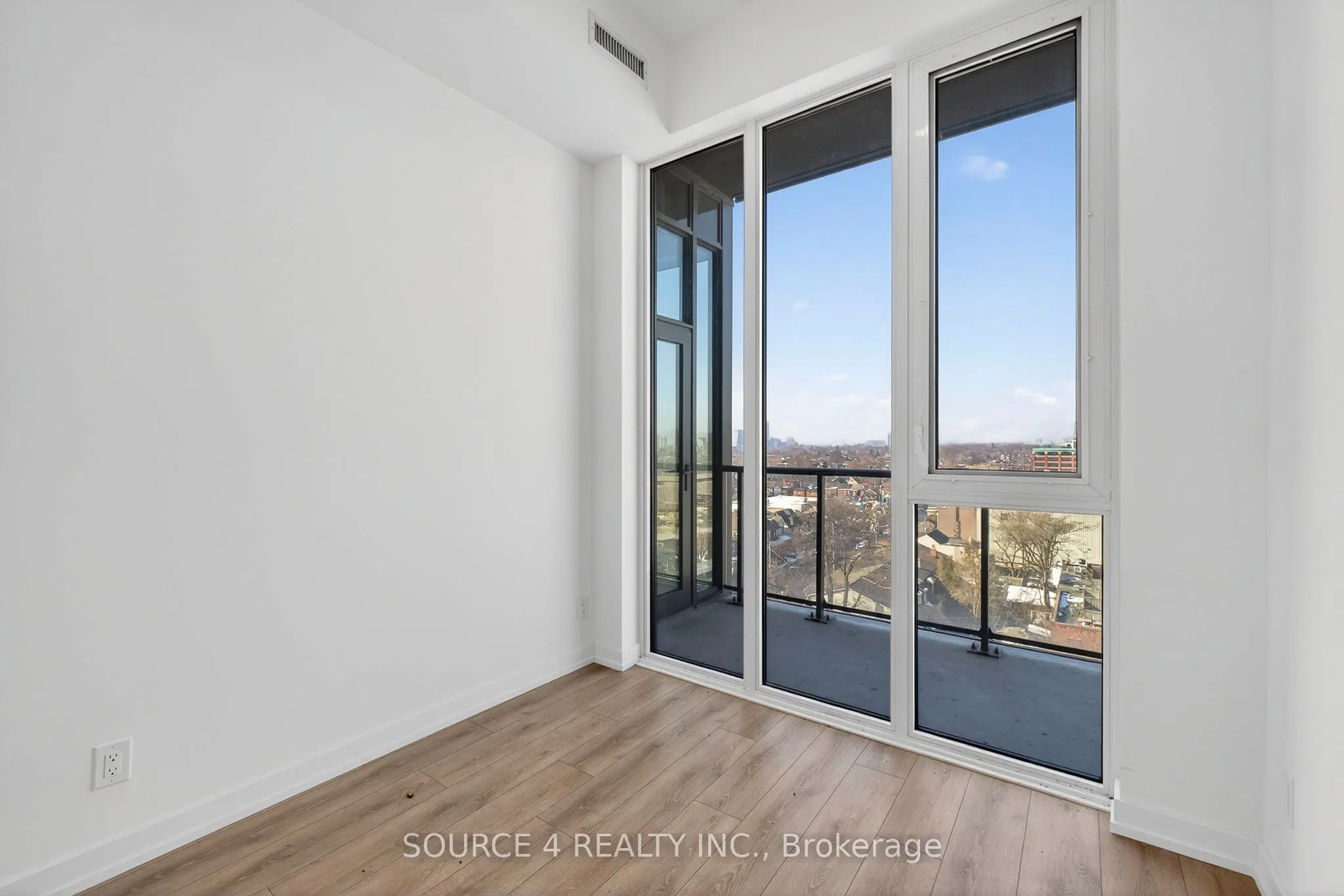 500 Dupont Street #805