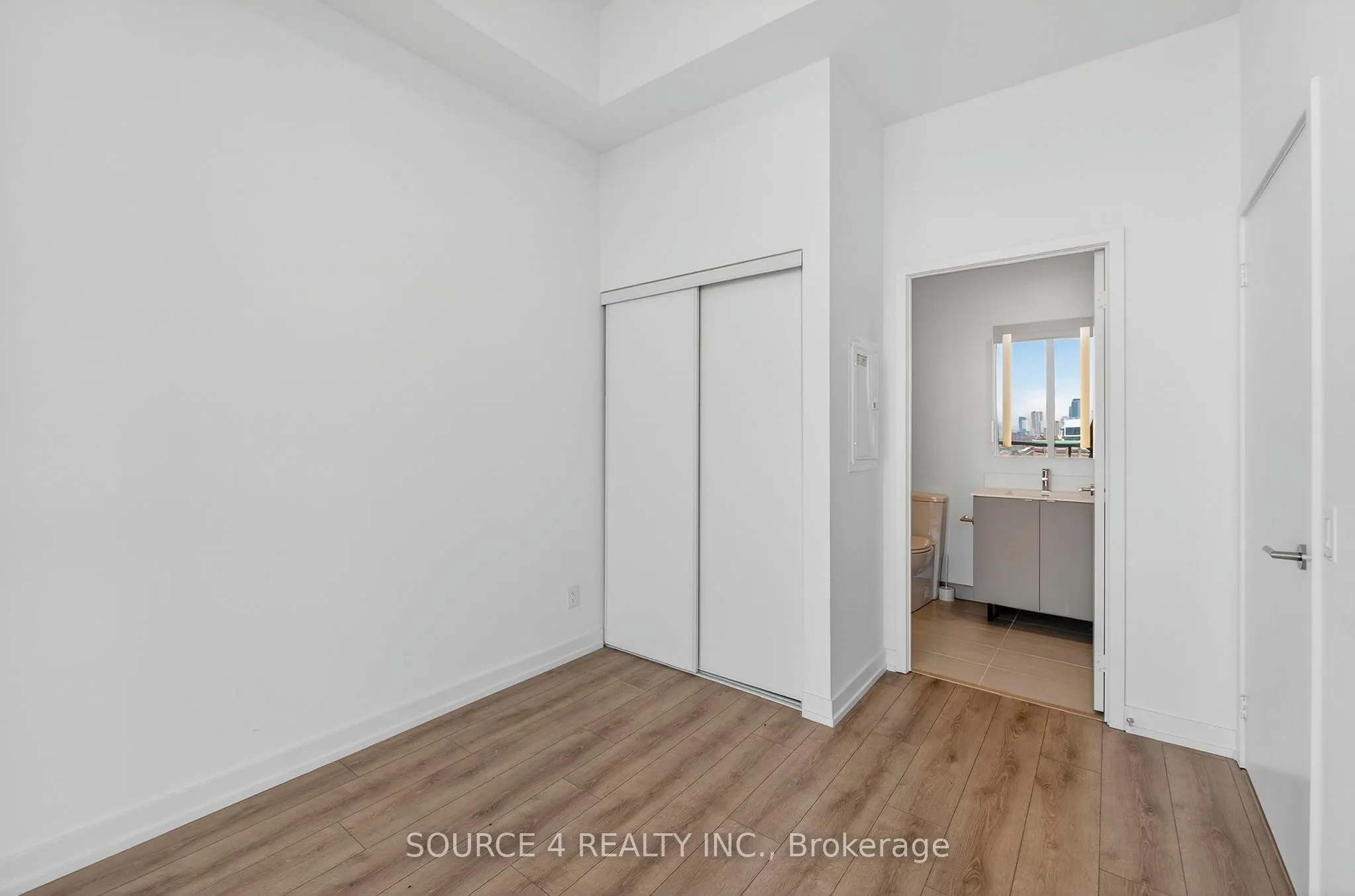 500 Dupont Street #805