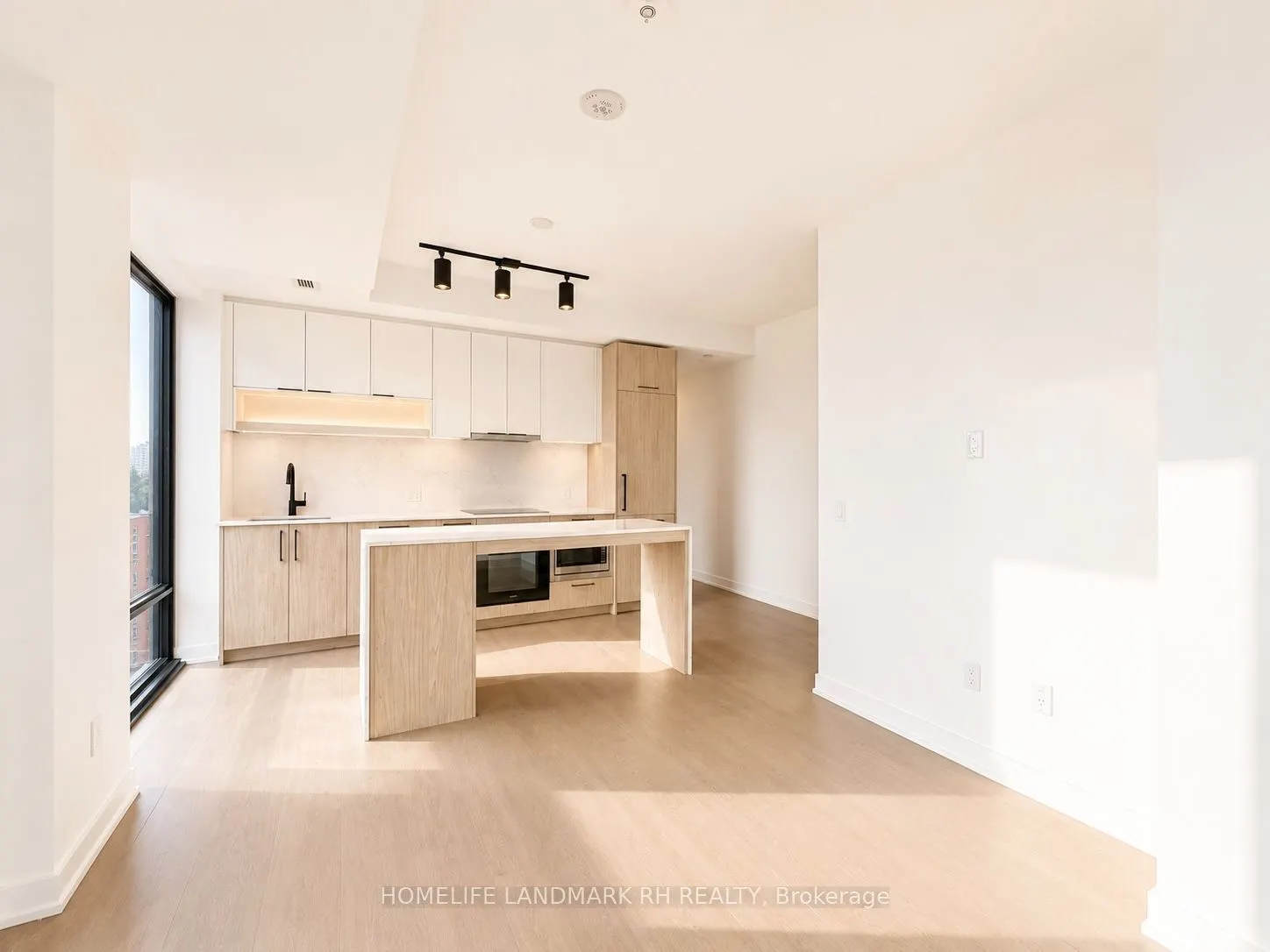 91 Montclair Avenue #1206