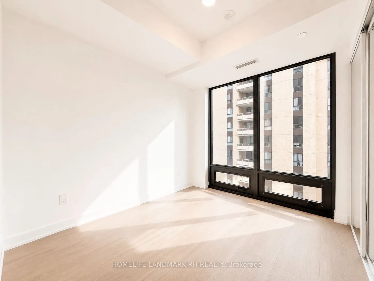 91 Montclair Avenue #1206