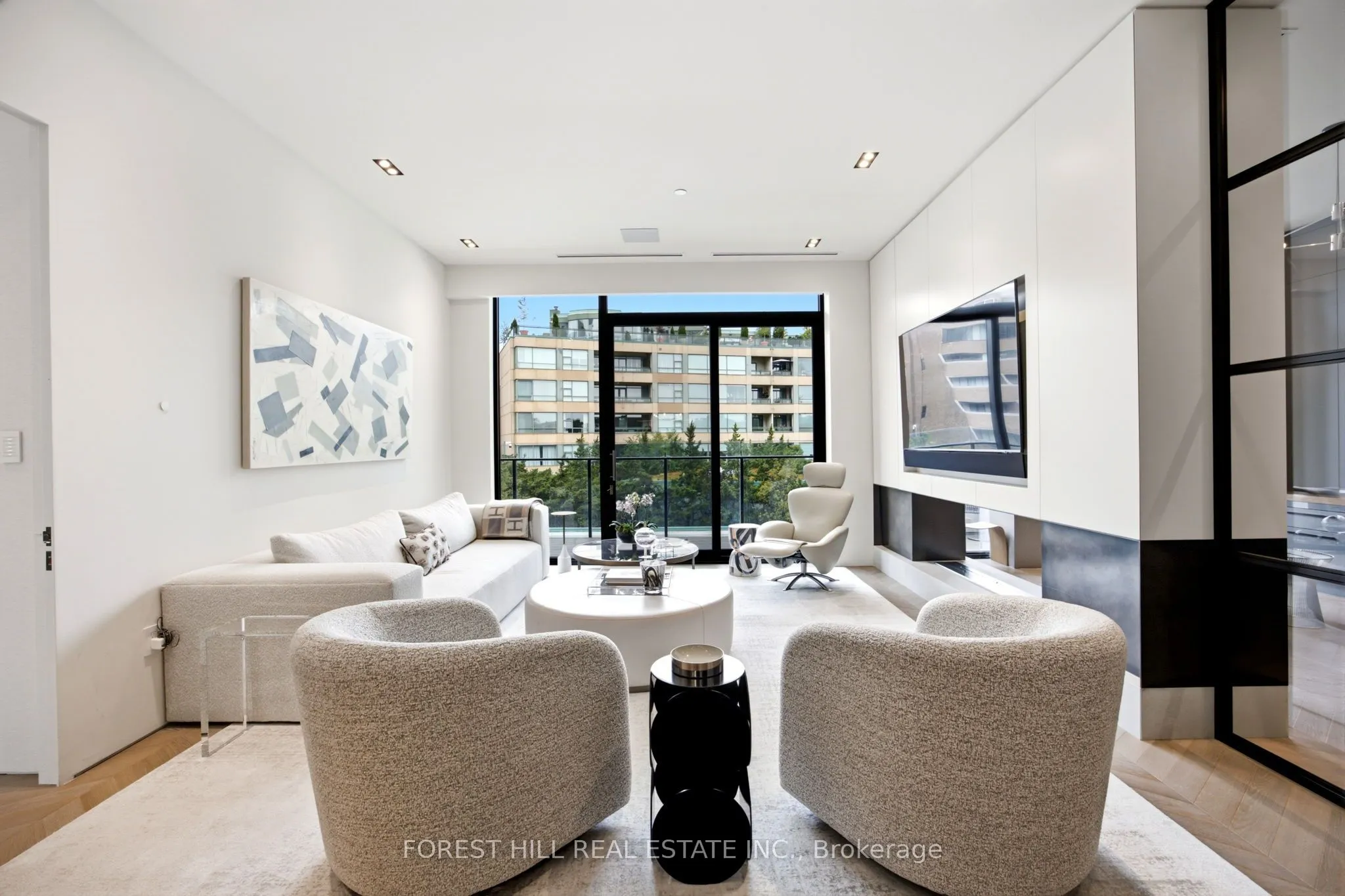 36 Hazelton Avenue #4C