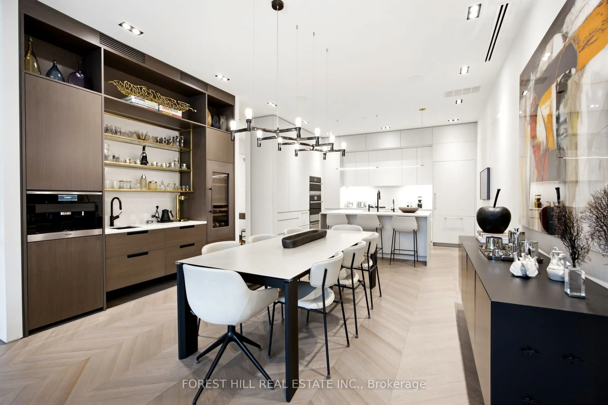 36 Hazelton Avenue #4C