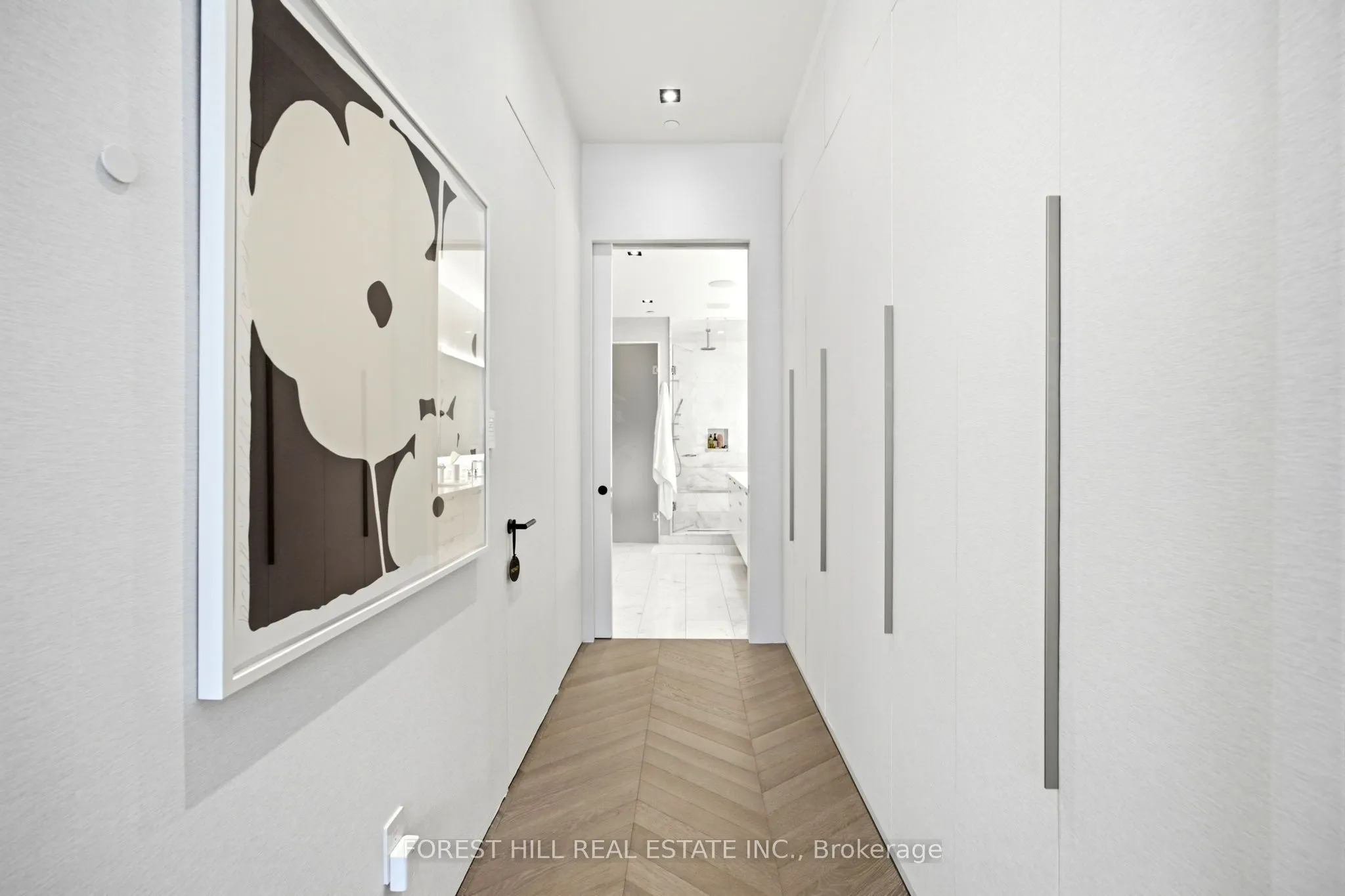 36 Hazelton Avenue #4C