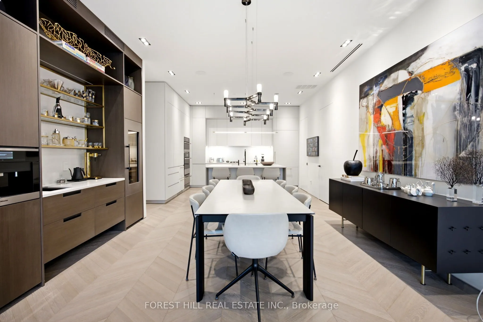 36 Hazelton Avenue #4C