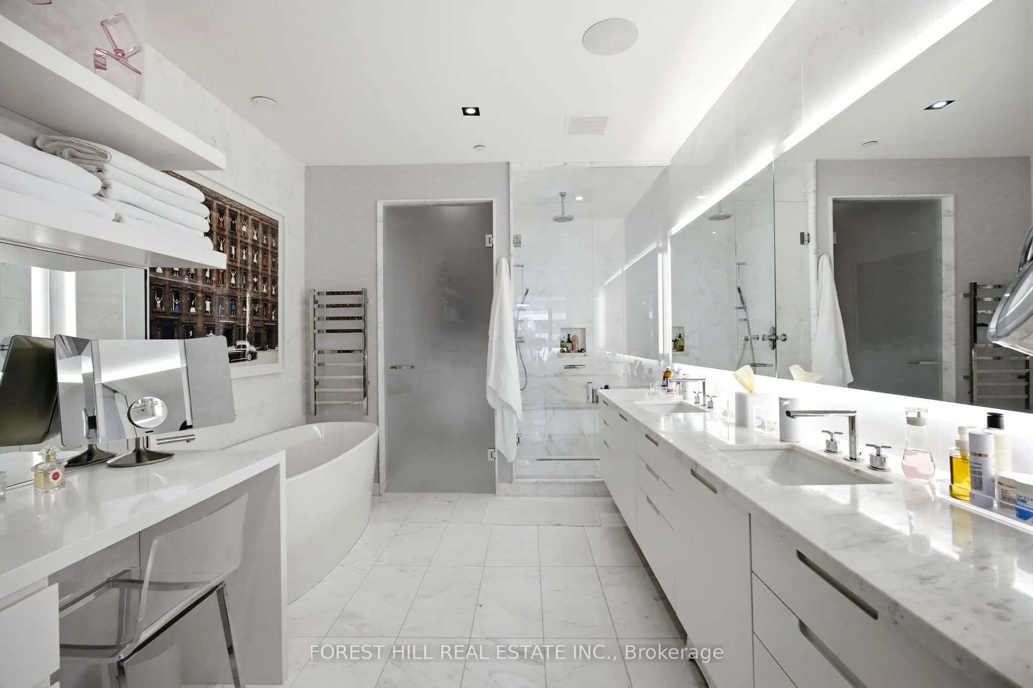 36 Hazelton Avenue #4C