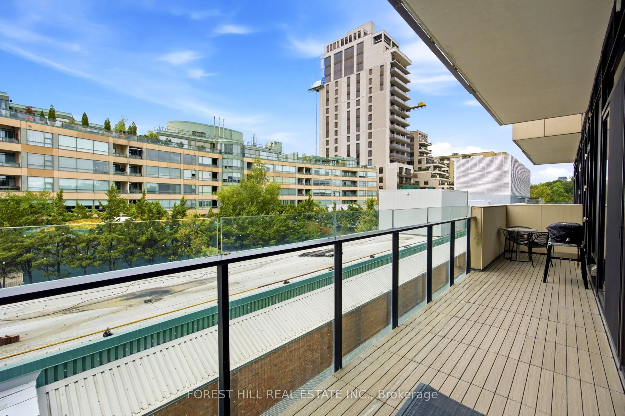 36 Hazelton Avenue #4C