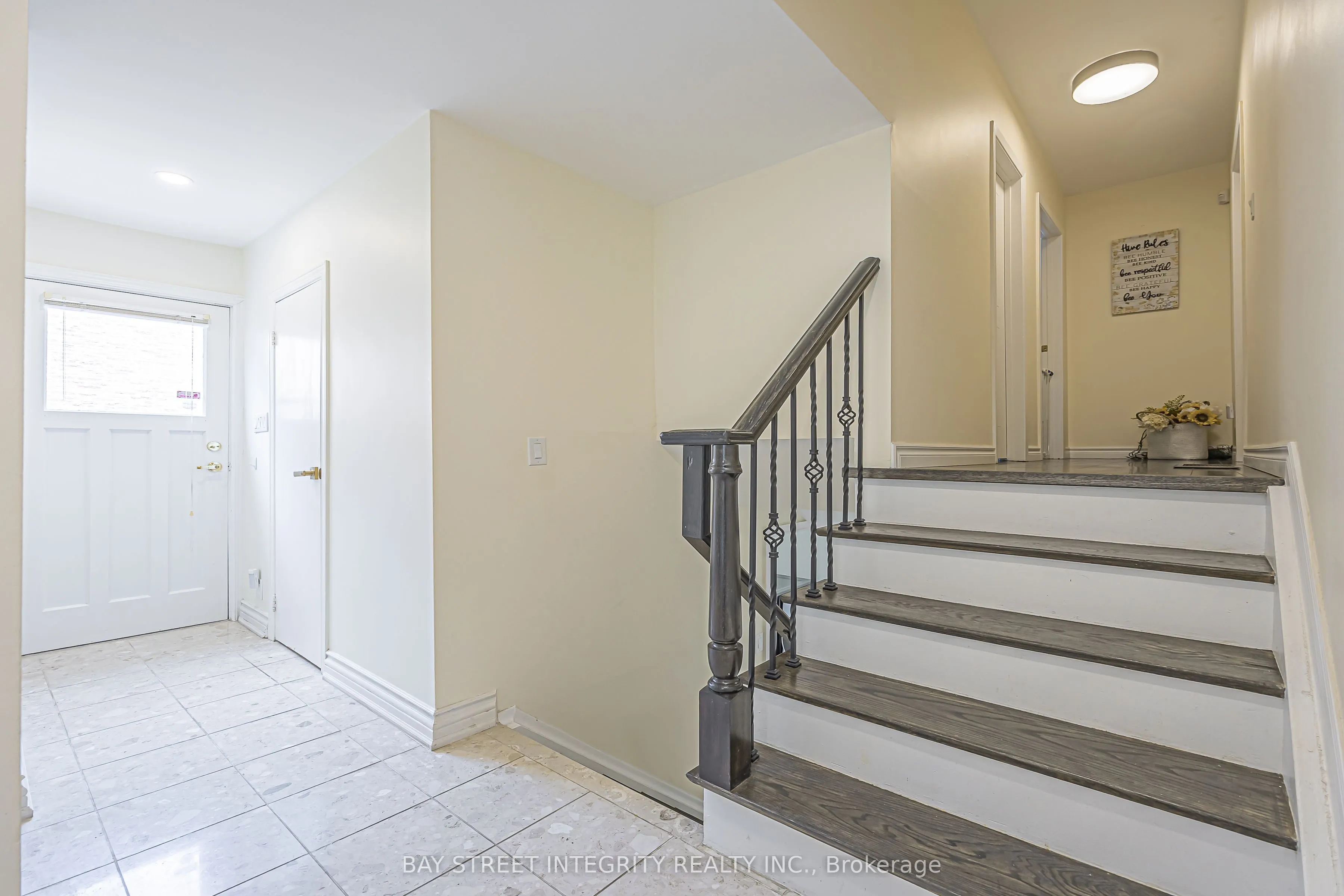 33 Deerford Road