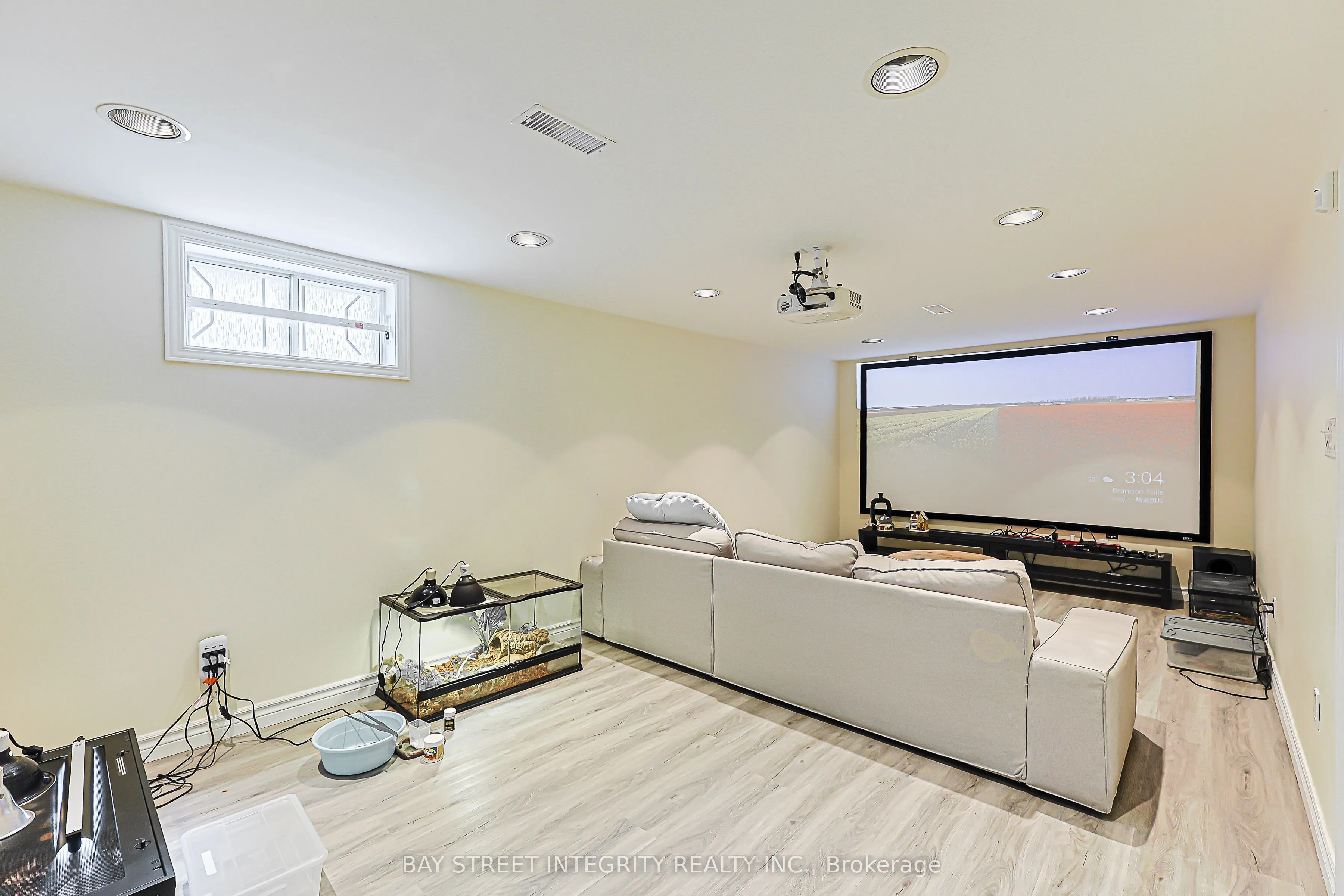 33 Deerford Road