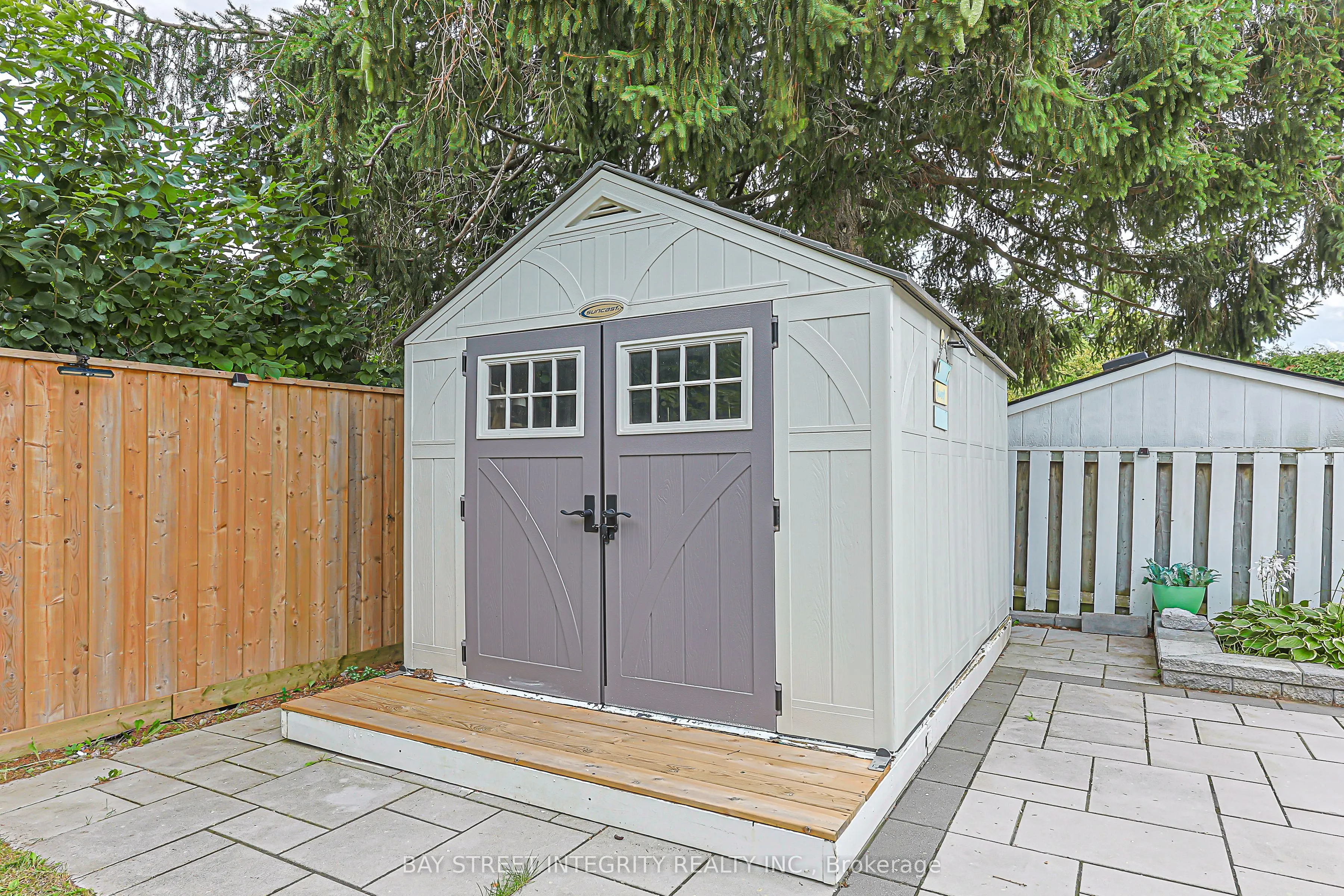 33 Deerford Road