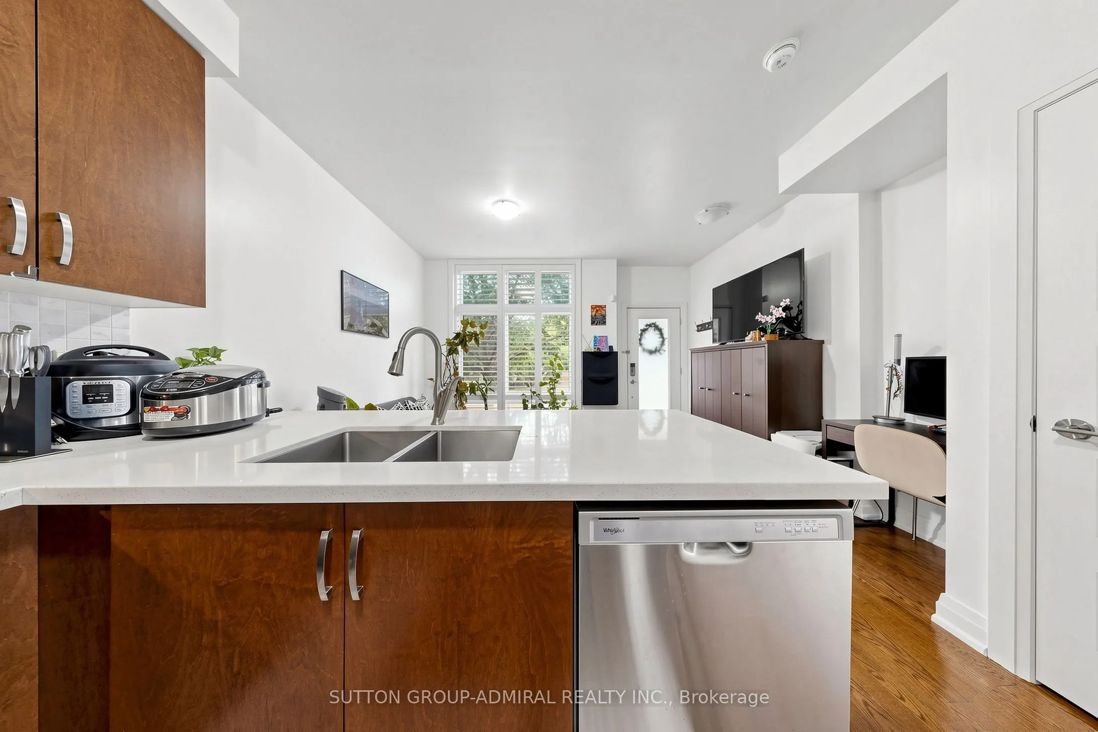 19 Eldora Avenue #41
