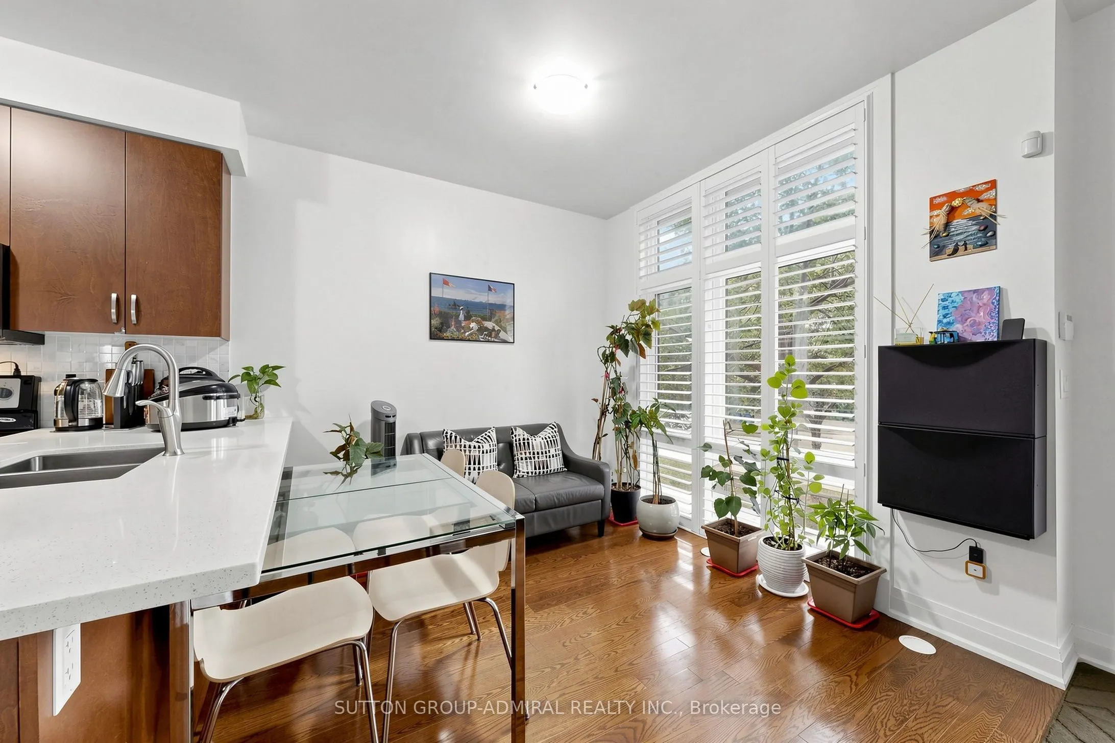 19 Eldora Avenue #41