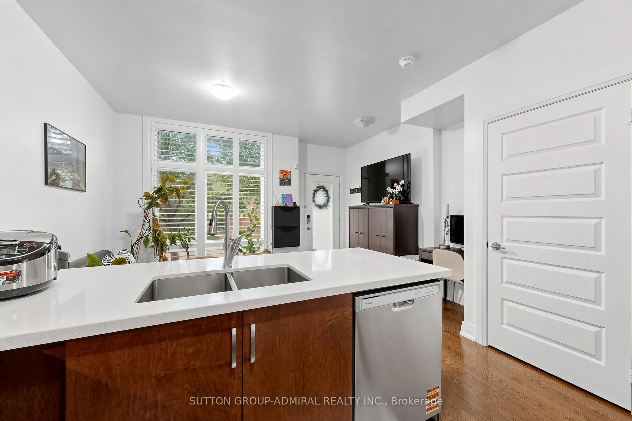19 Eldora Avenue #41